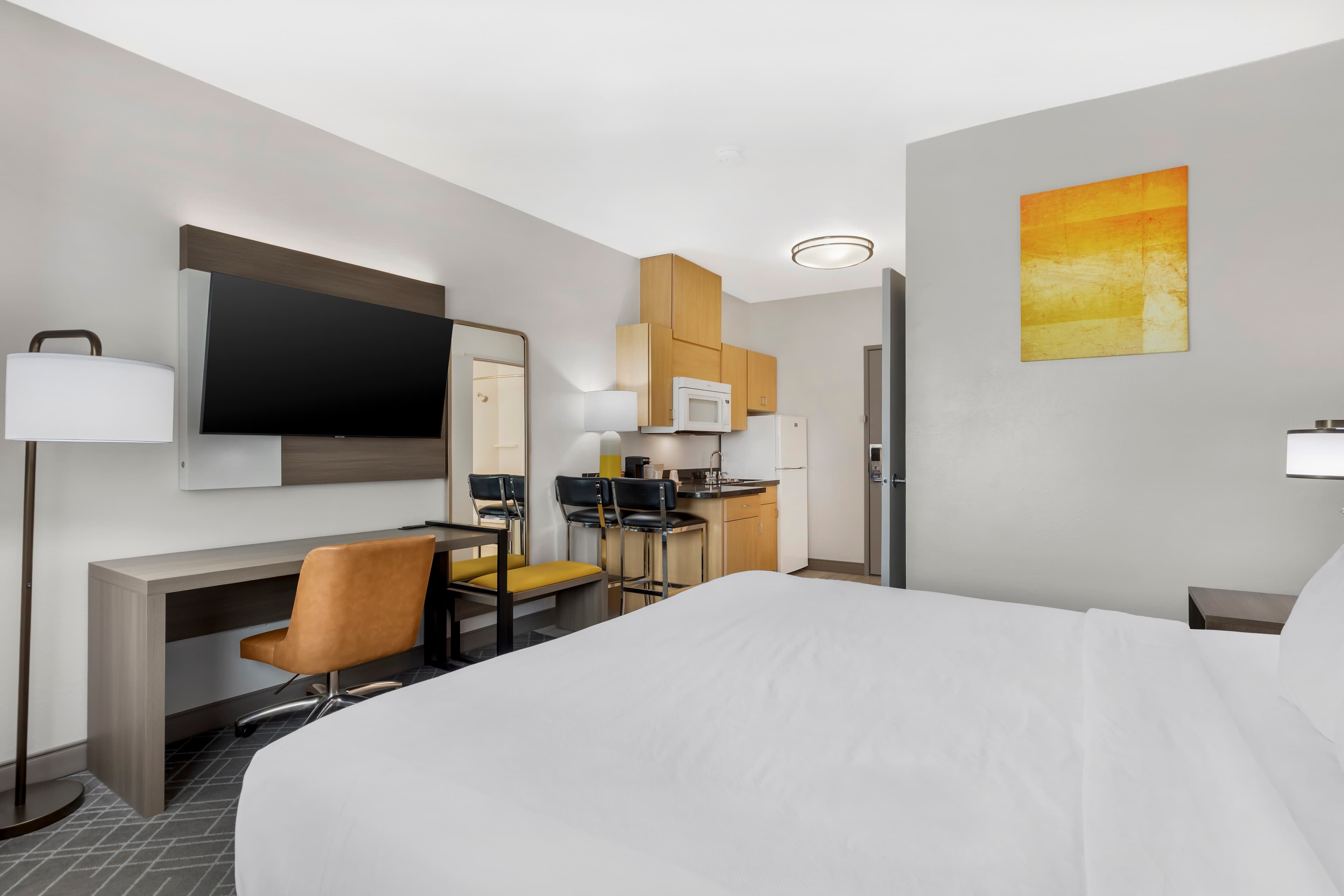 Comfort Inn Ballard-Roosevelt - Image 3