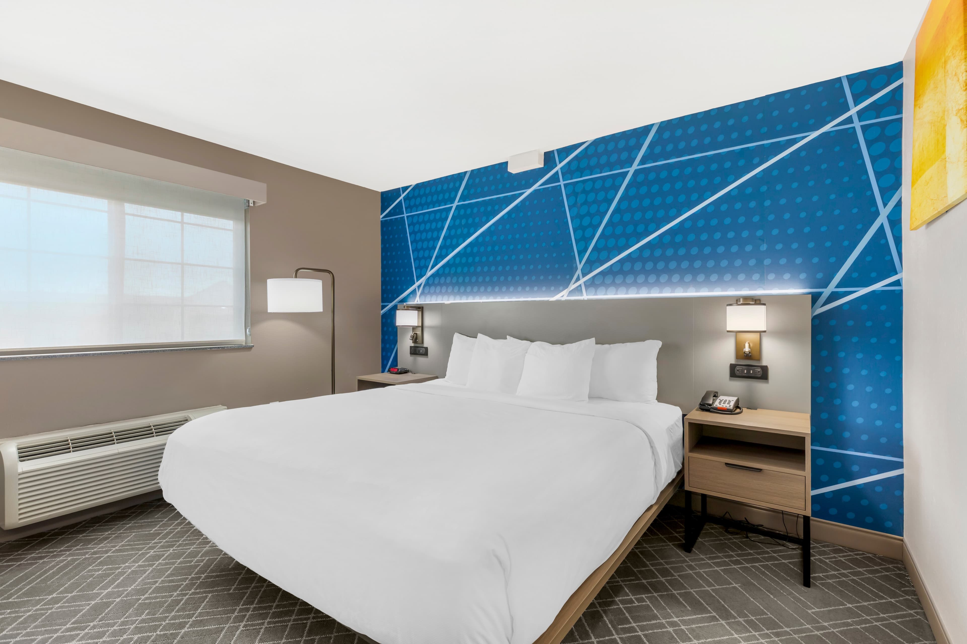 Comfort Inn Ballard-Roosevelt — 16