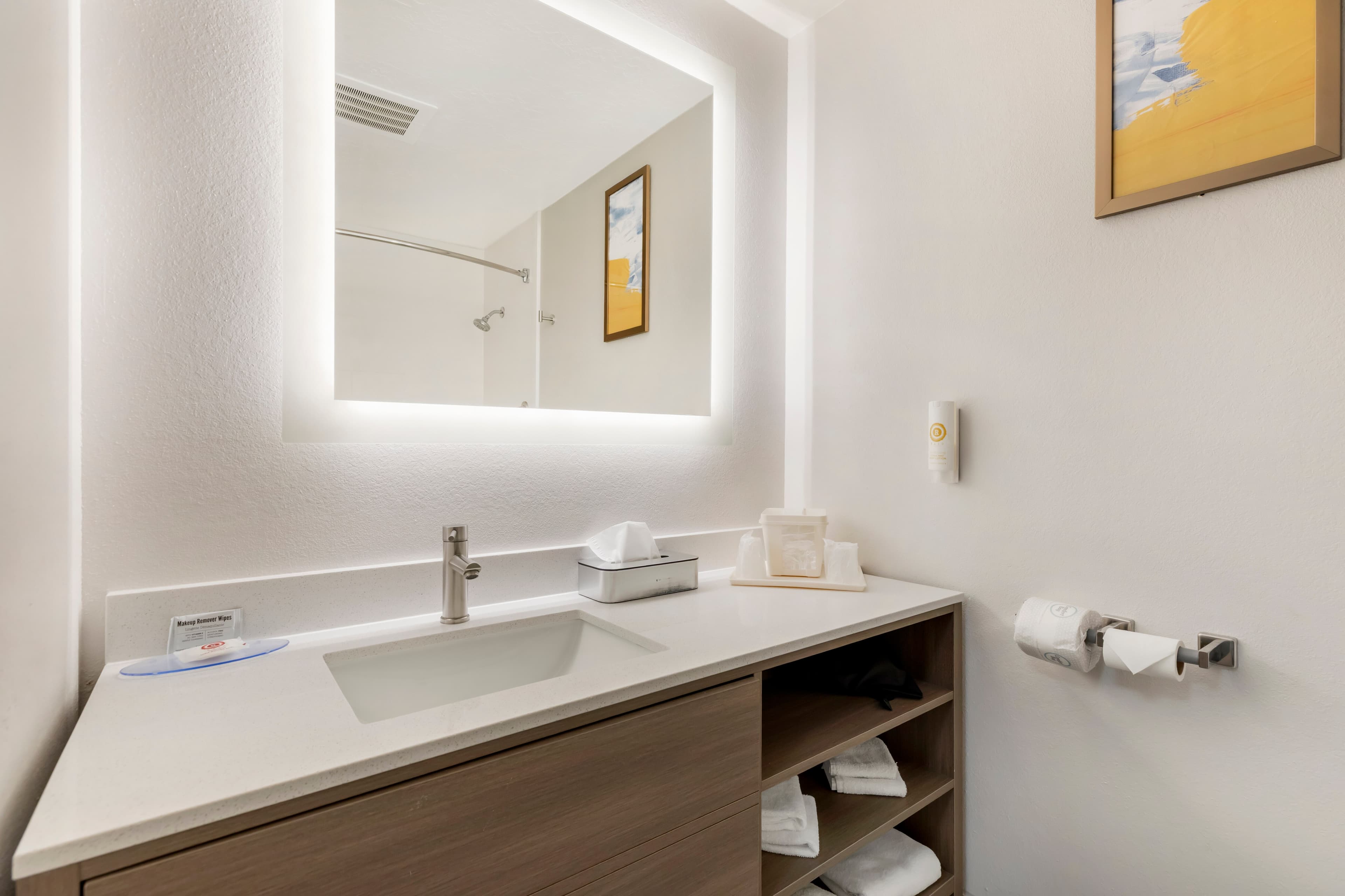 Comfort Inn Ballard-Roosevelt — 19