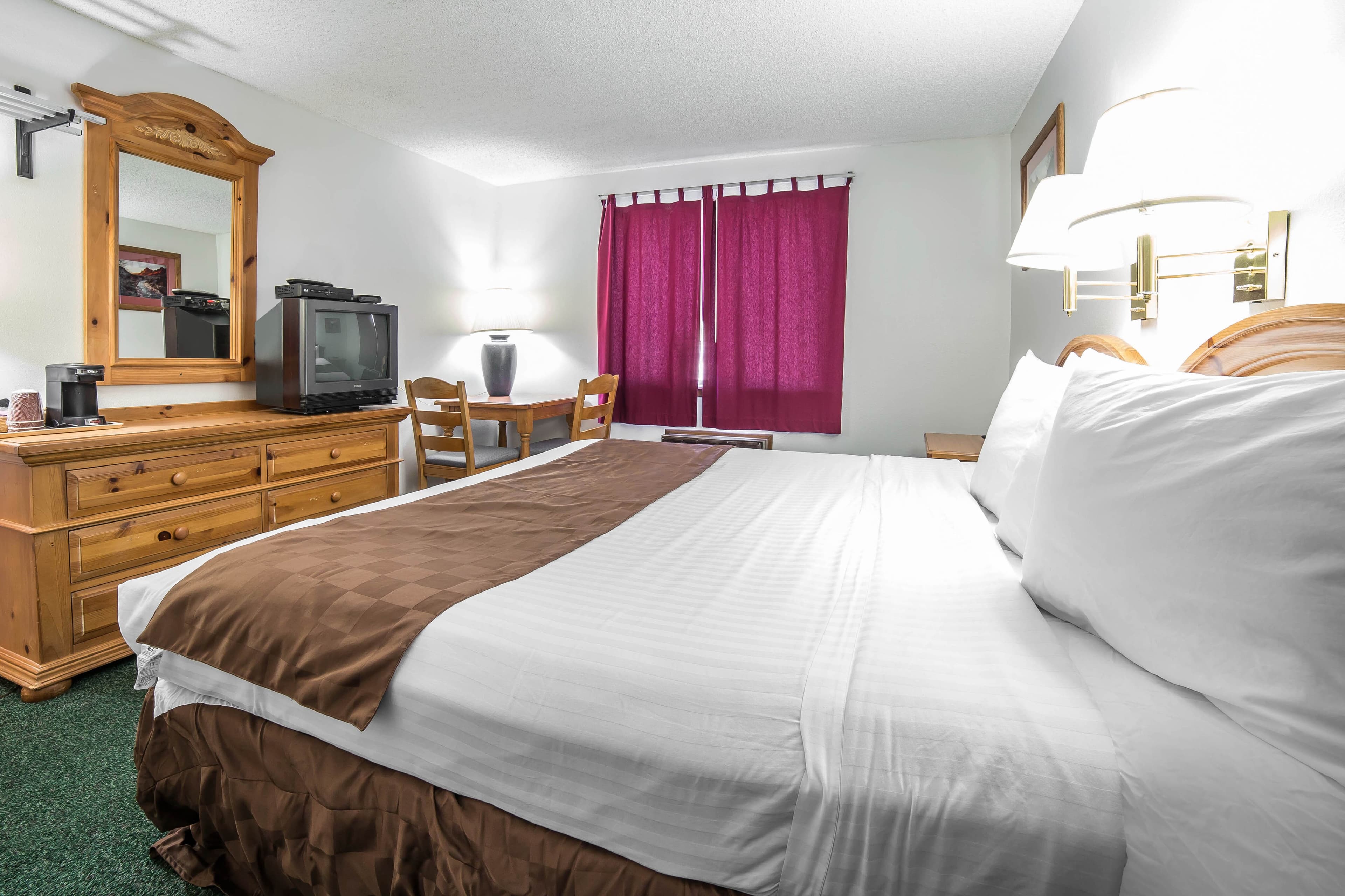 Rodeway Inn Bryce Canyon — 9