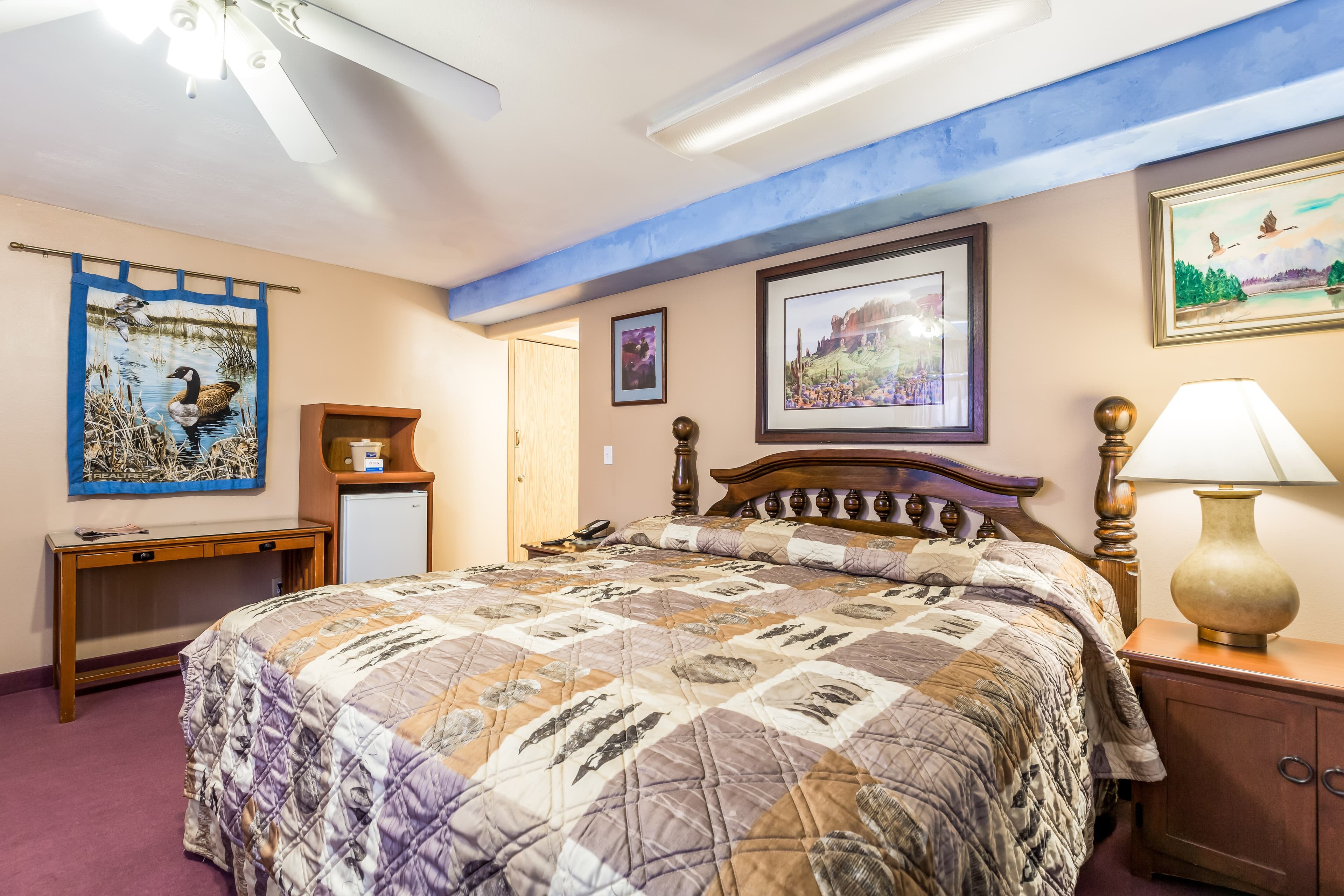 Rodeway Inn & Suites Big Water - Antelope Canyon - Image 1