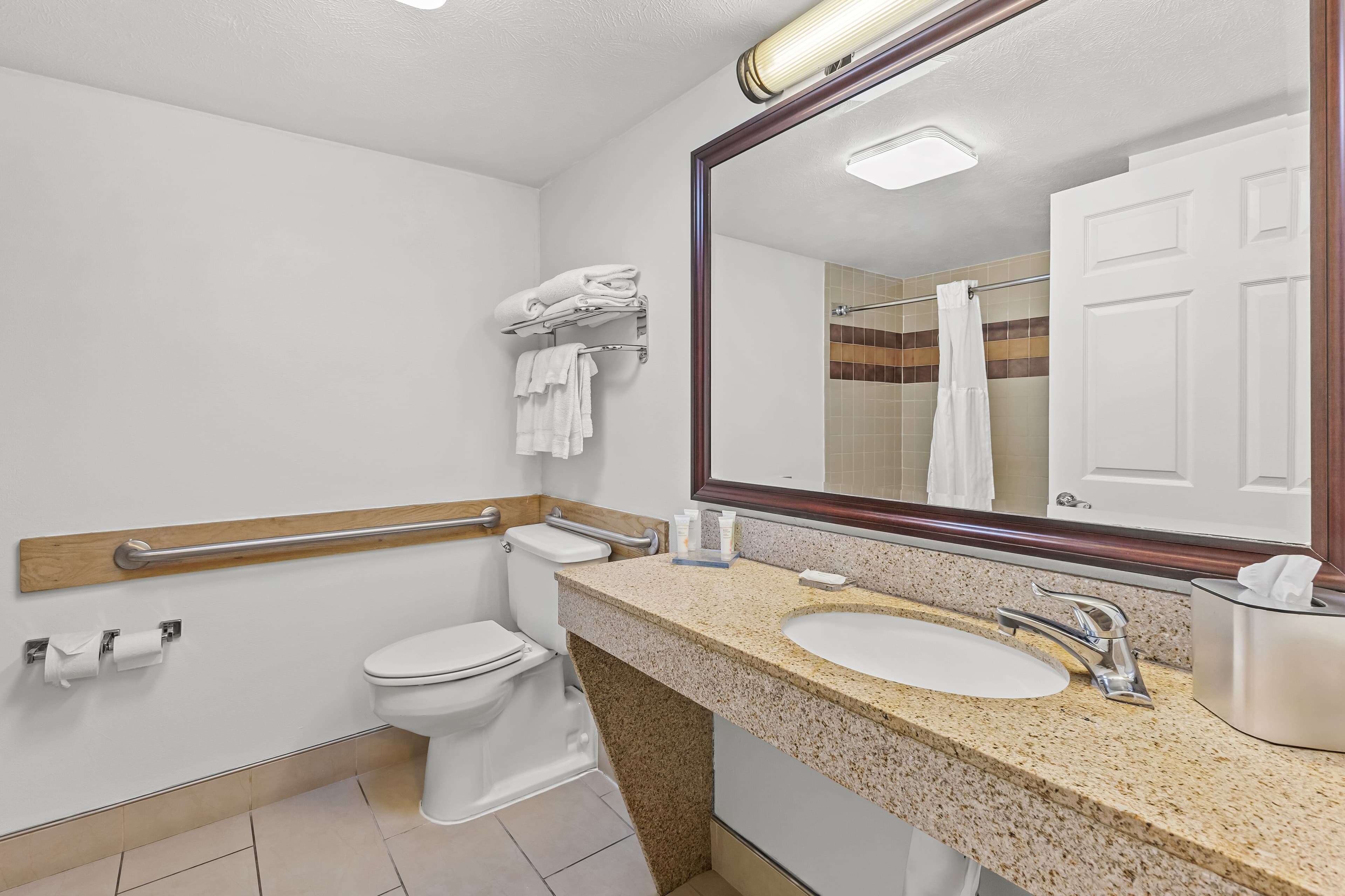 Radisson Hotel Salt Lake City Airport — 8