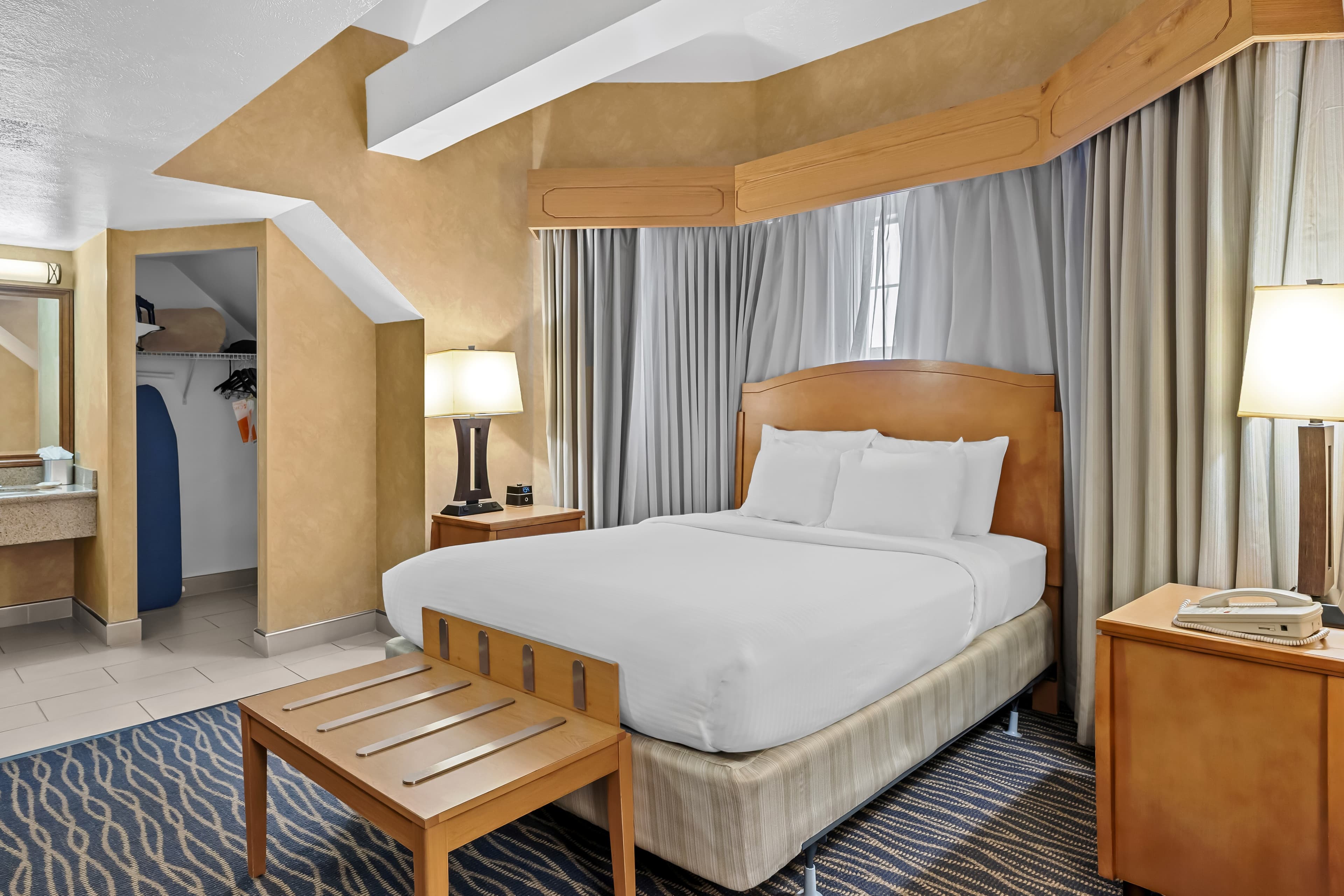 Radisson Hotel Salt Lake City Airport — 14