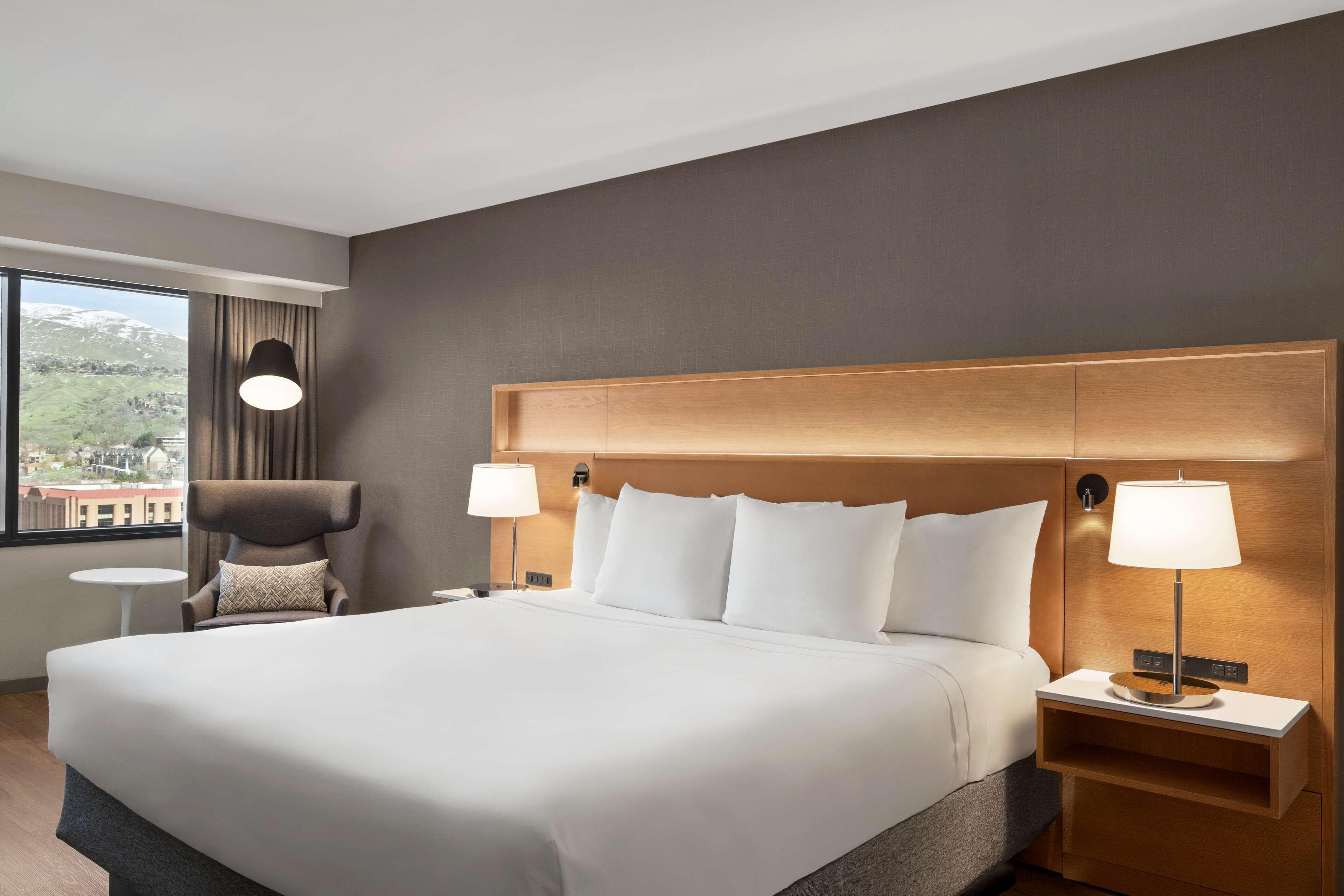 Radisson Hotel Salt Lake City Downtown — 6