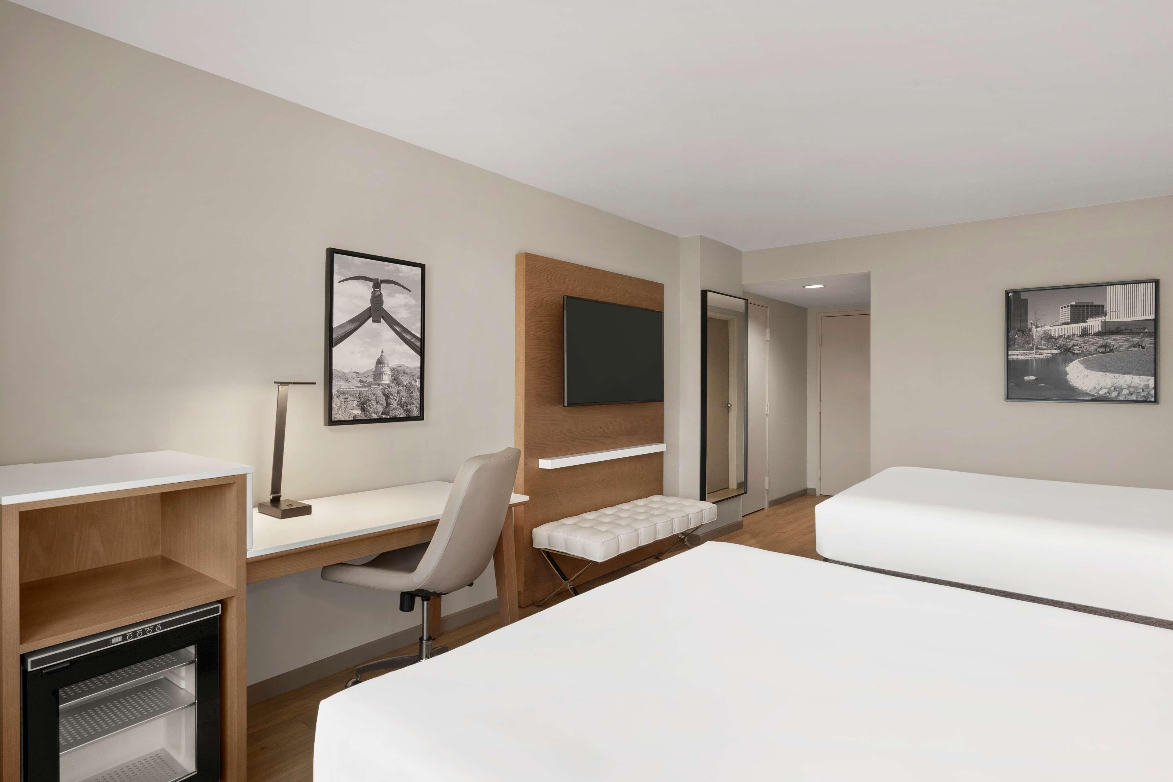 Radisson Hotel Salt Lake City Downtown — 14