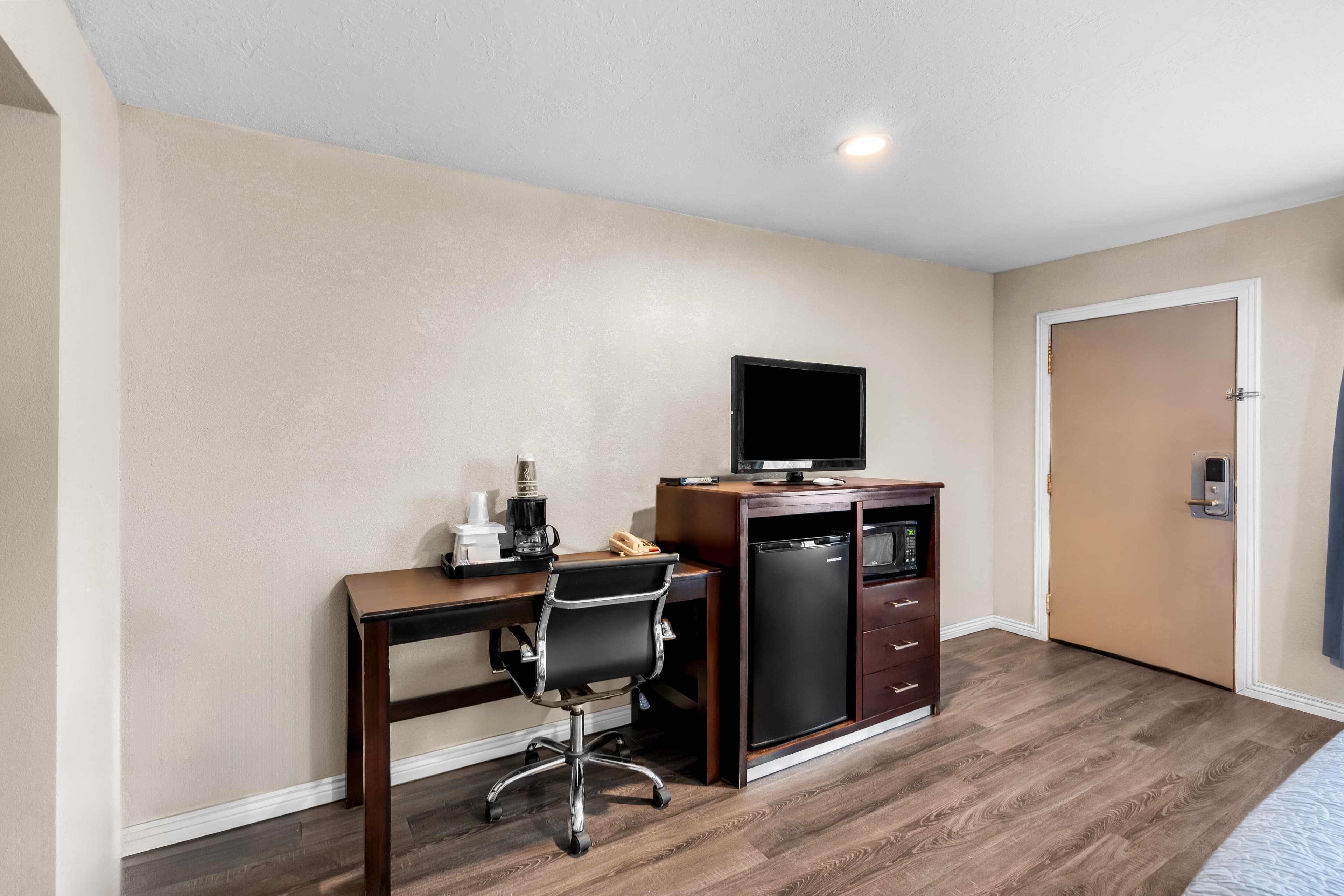Econo Lodge Panguitch near Bryce Canyon - Image 4