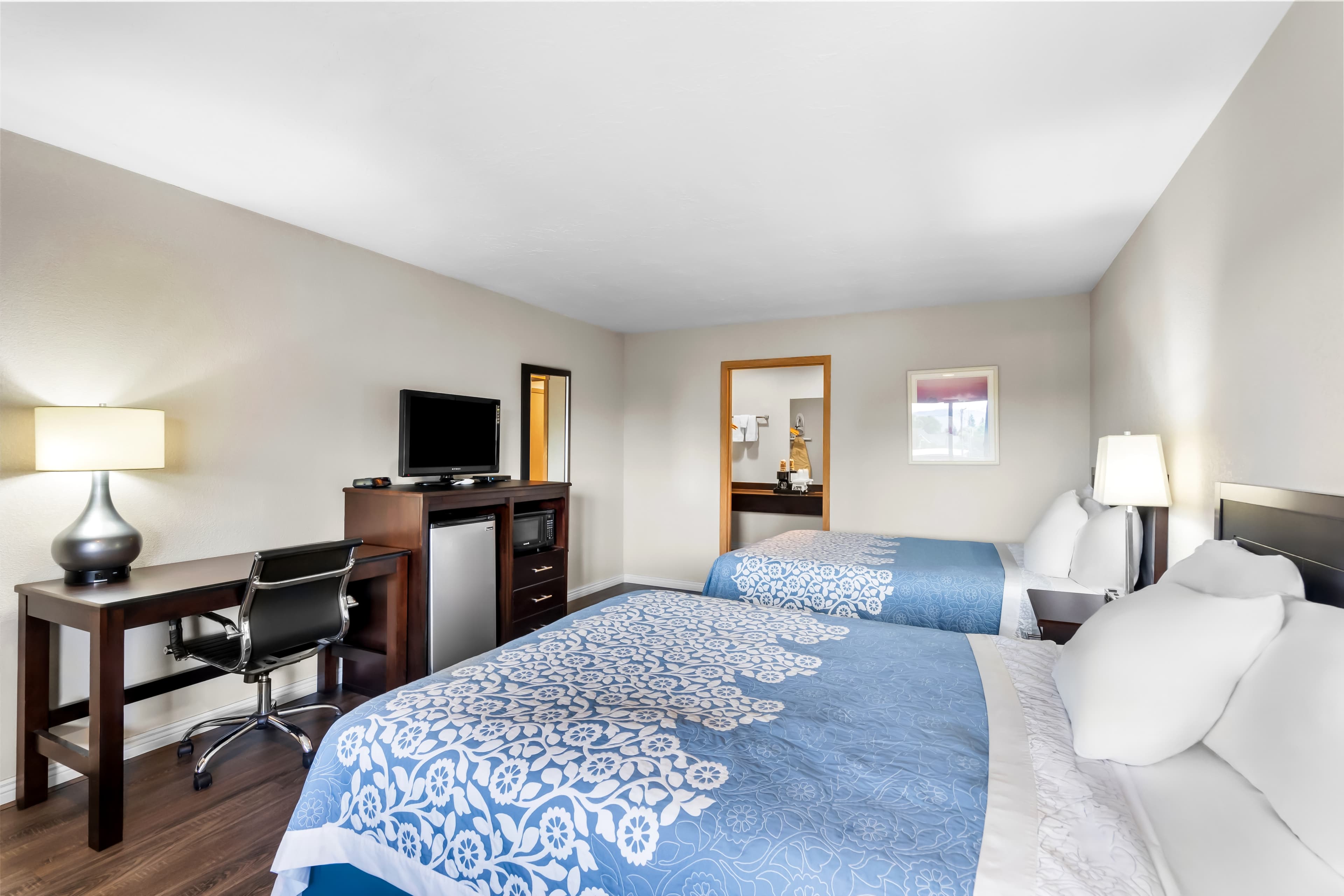 Econo Lodge Panguitch near Bryce Canyon — 11
