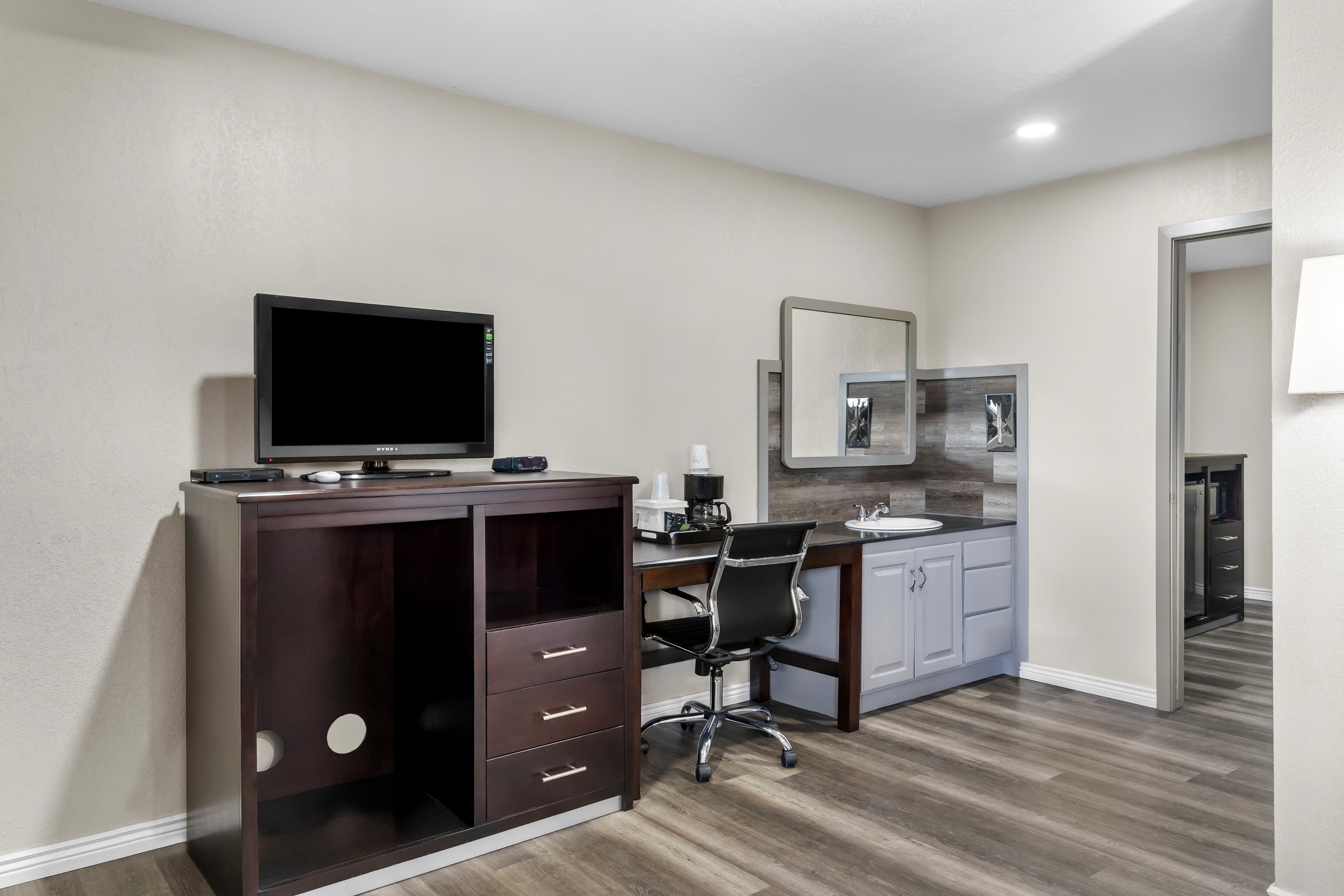 Econo Lodge Panguitch near Bryce Canyon — 20