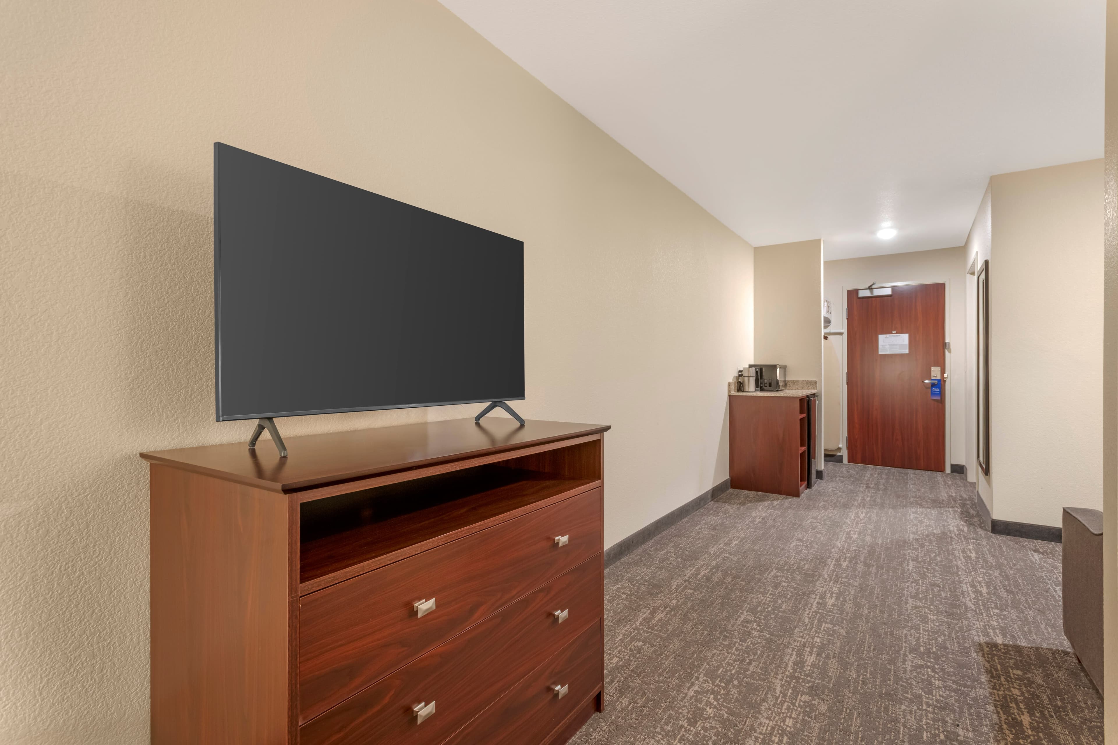 Comfort Inn & Suites Morgan - South Ogden — 37
