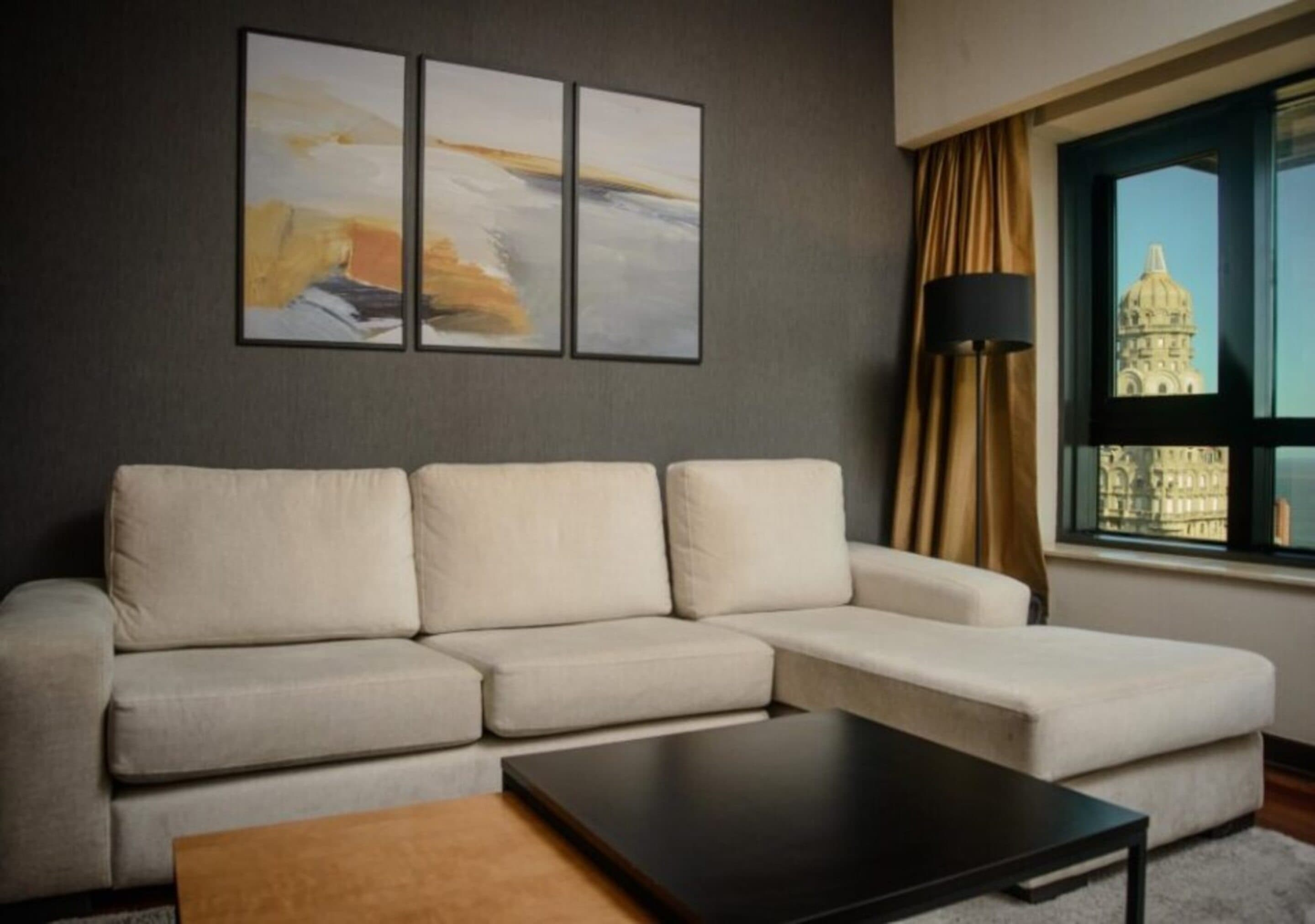 Radisson Montevideo Victoria Plaza Hotel - Image 5