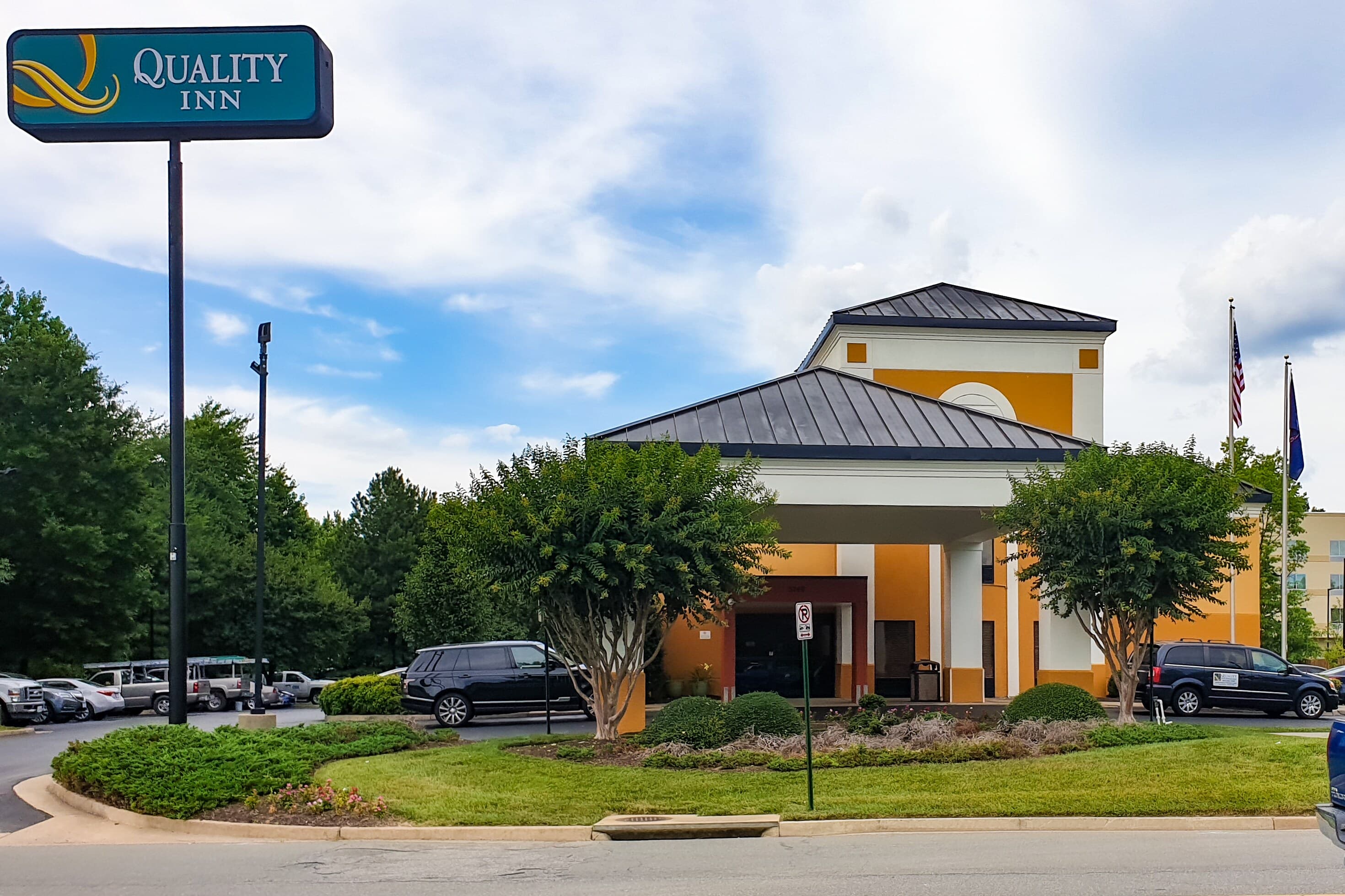 Quality Inn Richmond Airport - Image 1