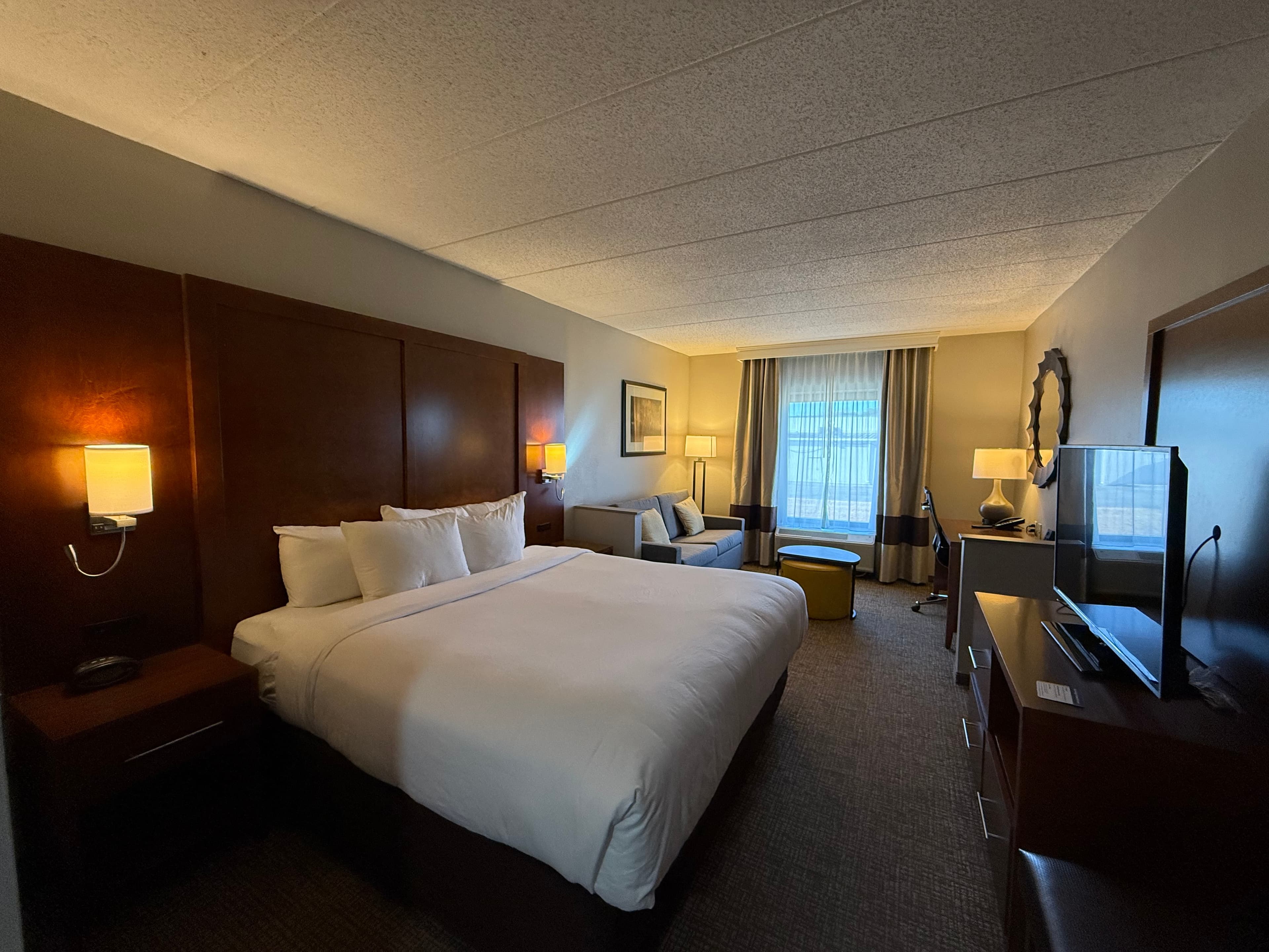 Comfort Suites Southpark — 6