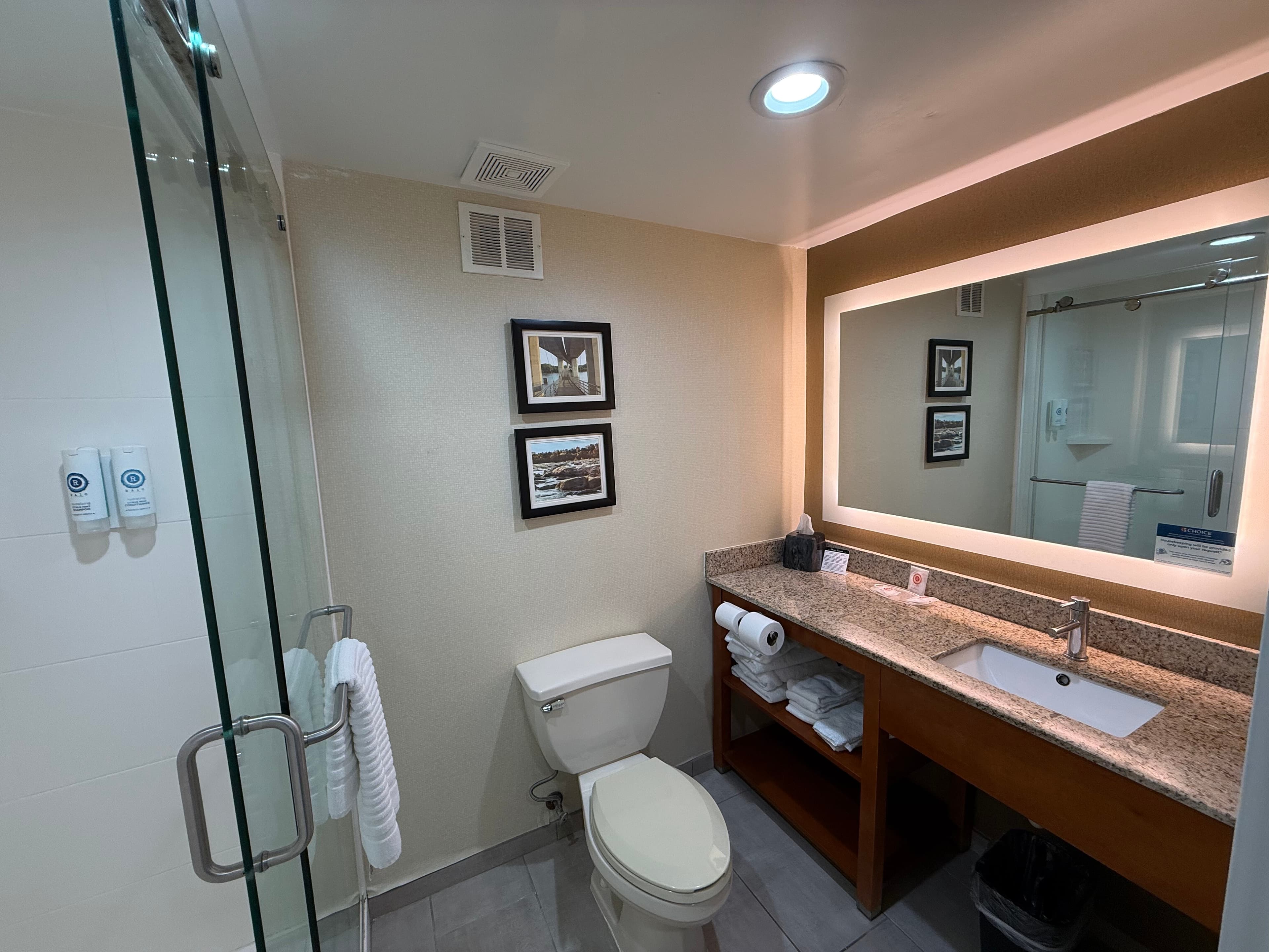 Comfort Suites Southpark - Image 3