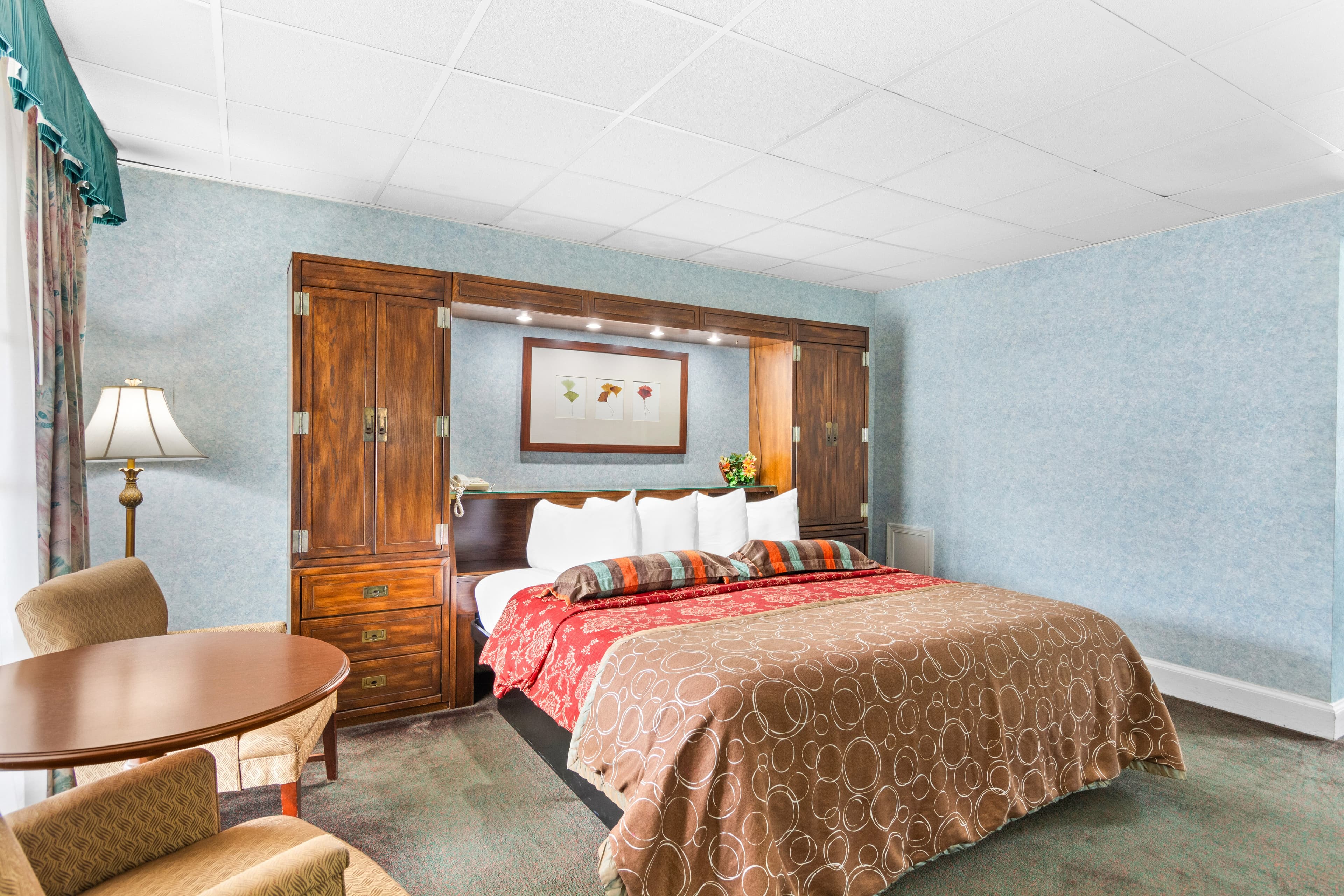 Rodeway Inn Williamsburg Historic Area — 9