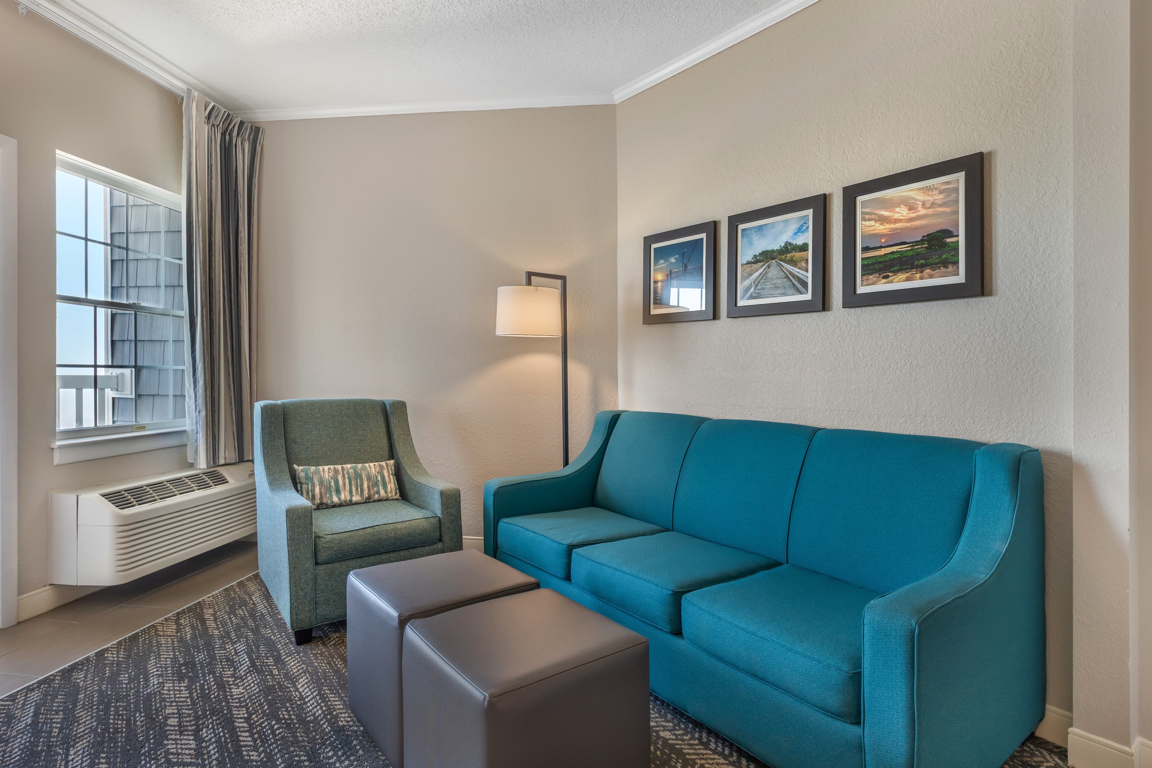 Comfort Suites Chincoteague Island Bayfront Resort - Image 4