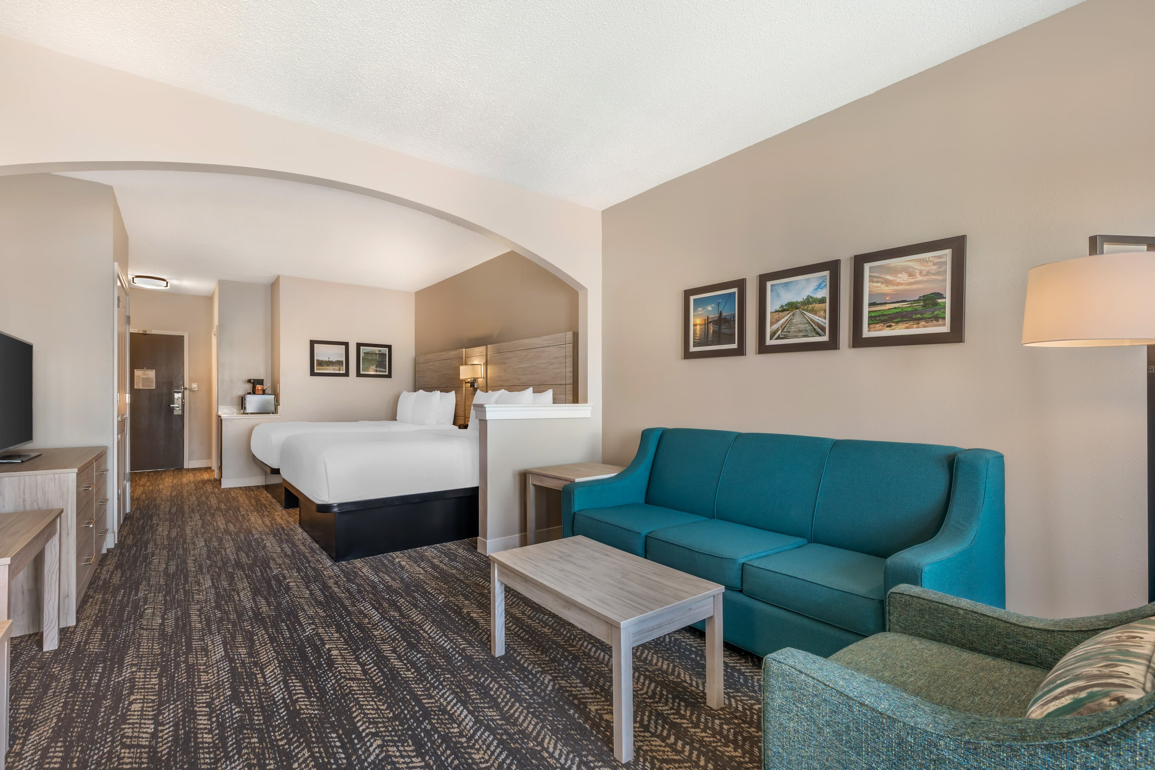 Comfort Suites Chincoteague Island Bayfront Resort — 29