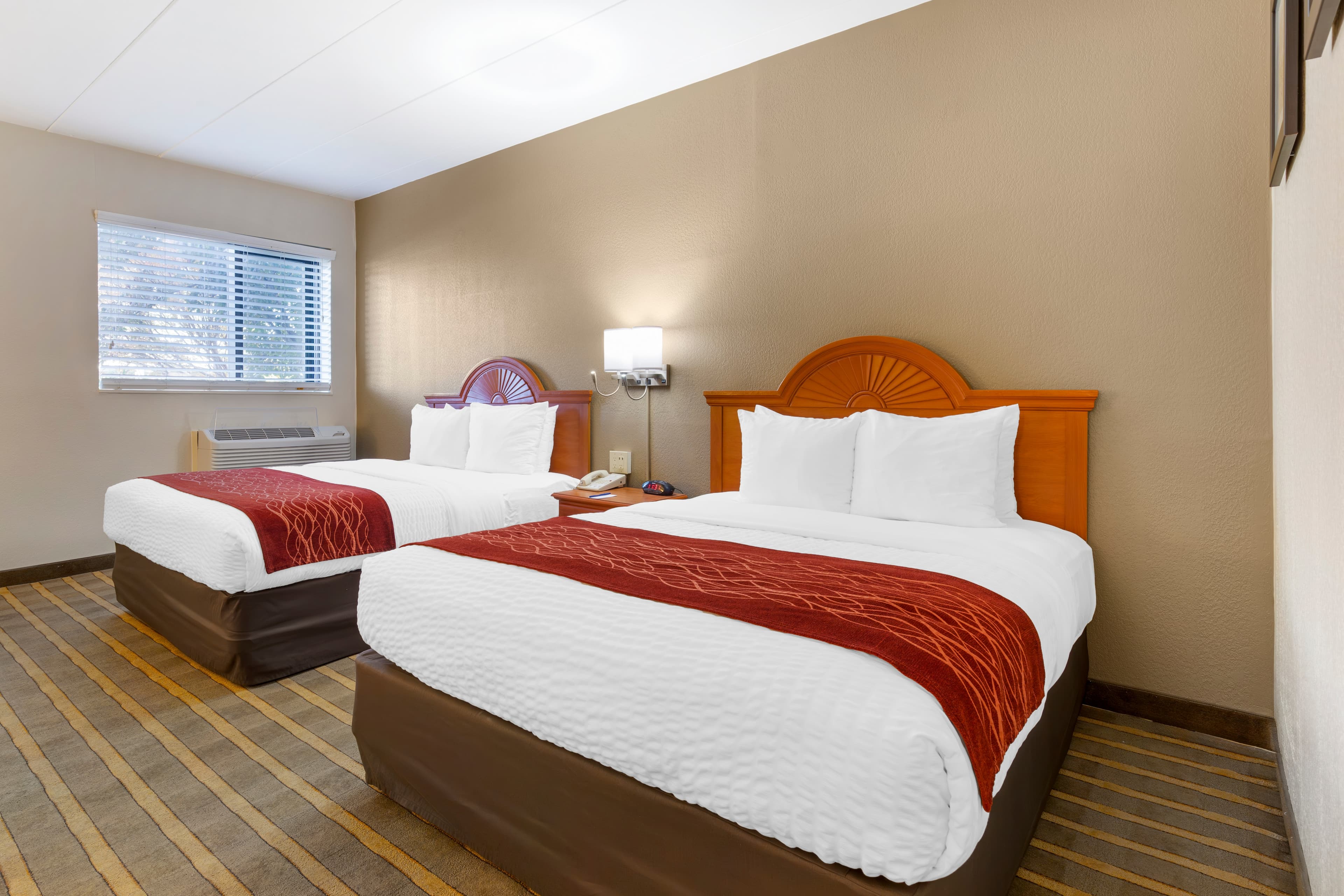 Comfort Inn University Center — 7