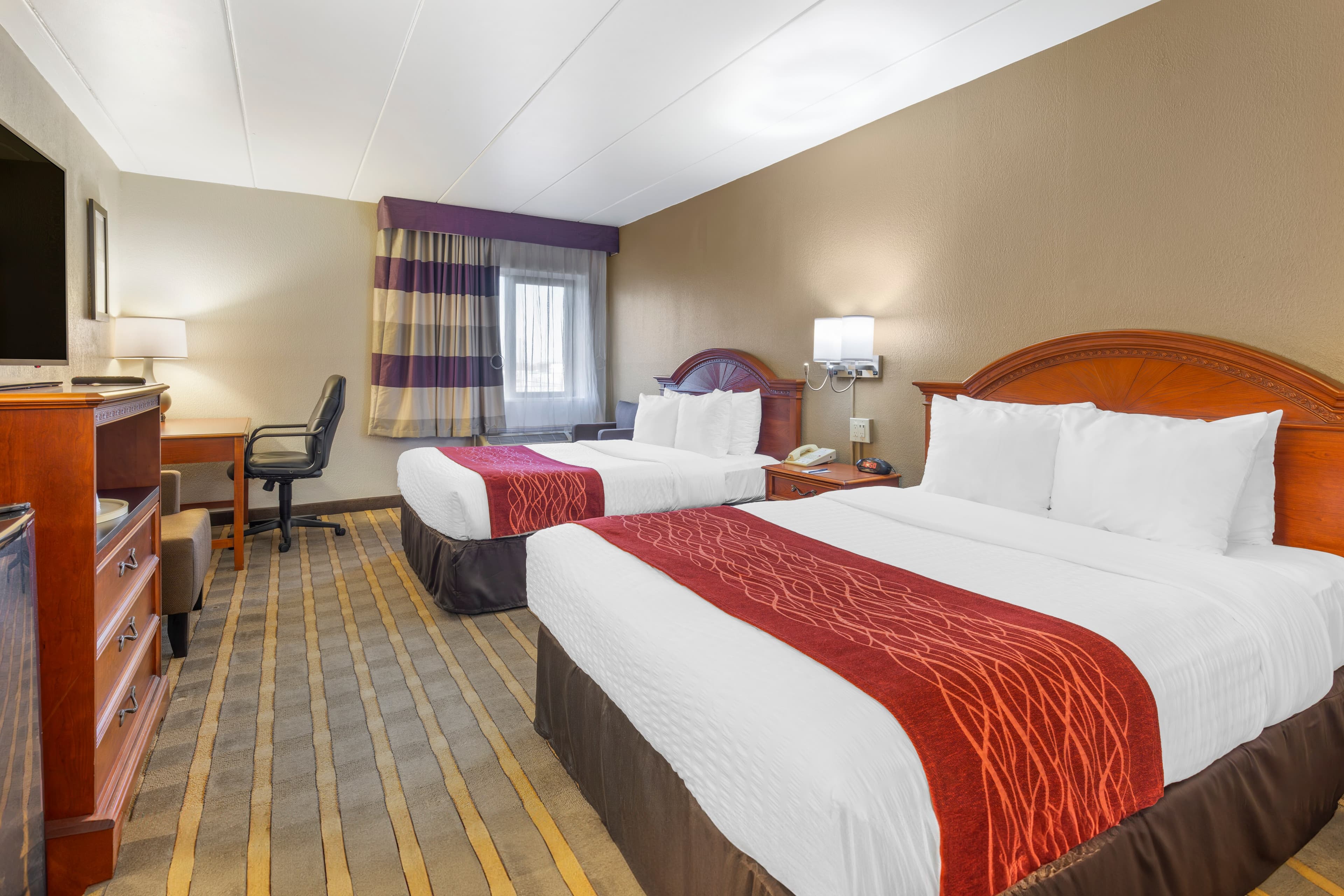 Comfort Inn University Center — 11