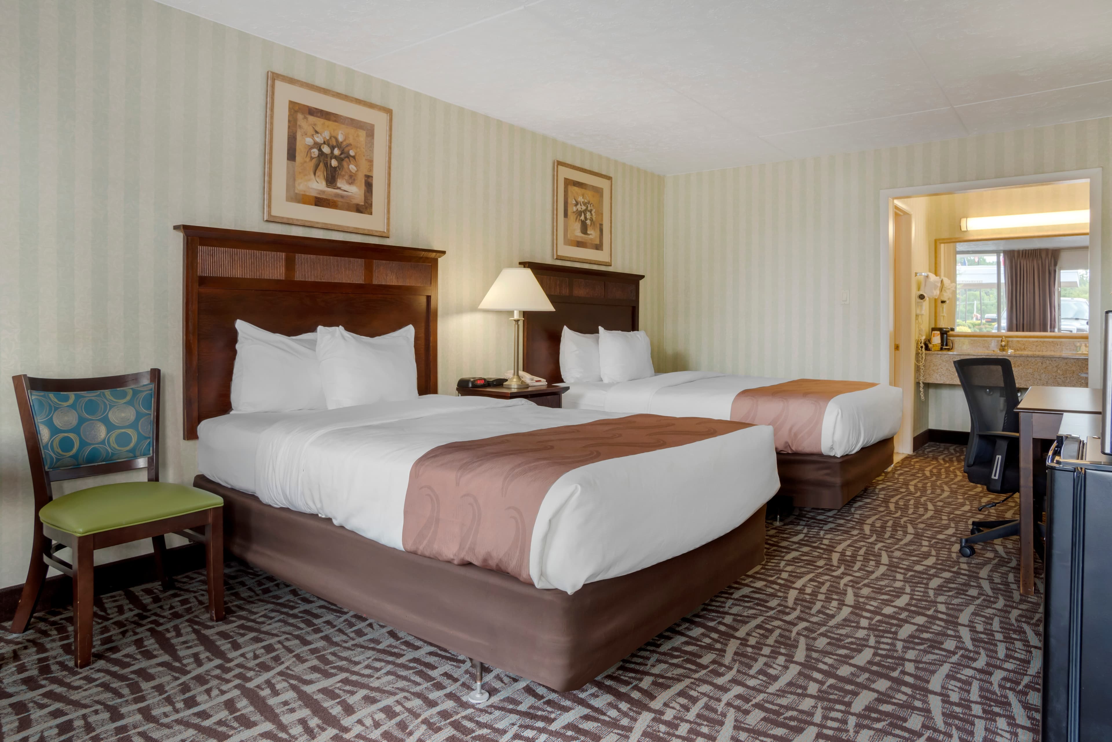 Quality Inn Fredericksburg near Historic Downtown - Image 2