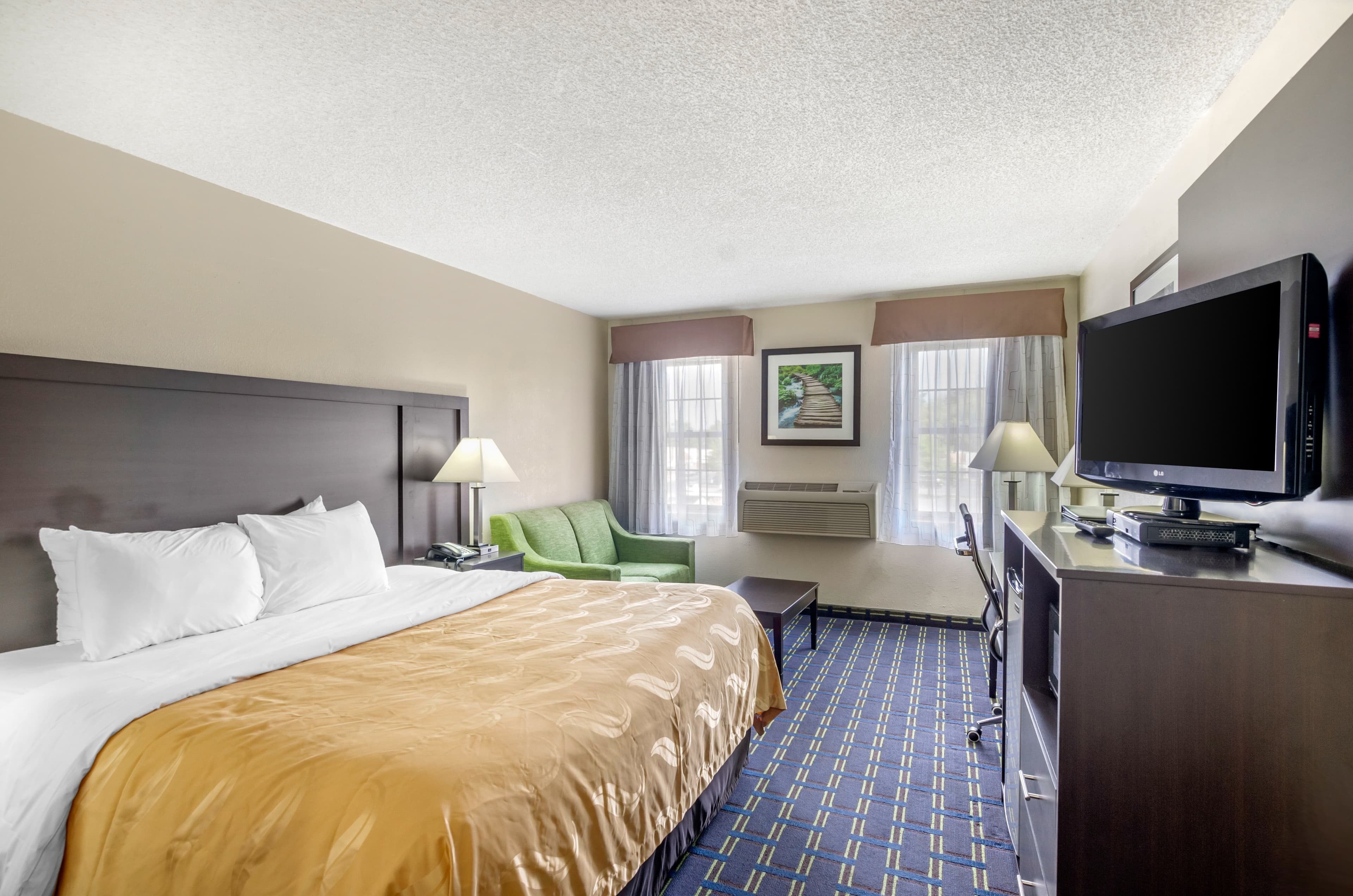 Quality Inn Waynesboro - Skyline Drive - Image 5