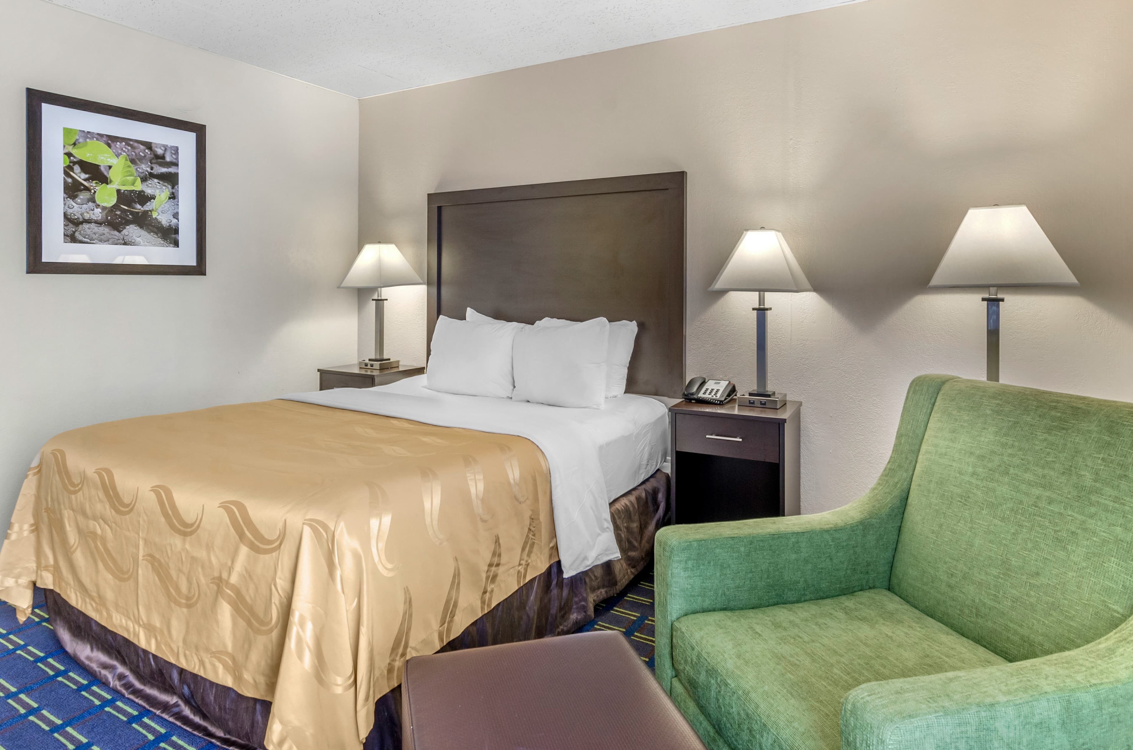 Quality Inn Waynesboro - Skyline Drive - Image 1