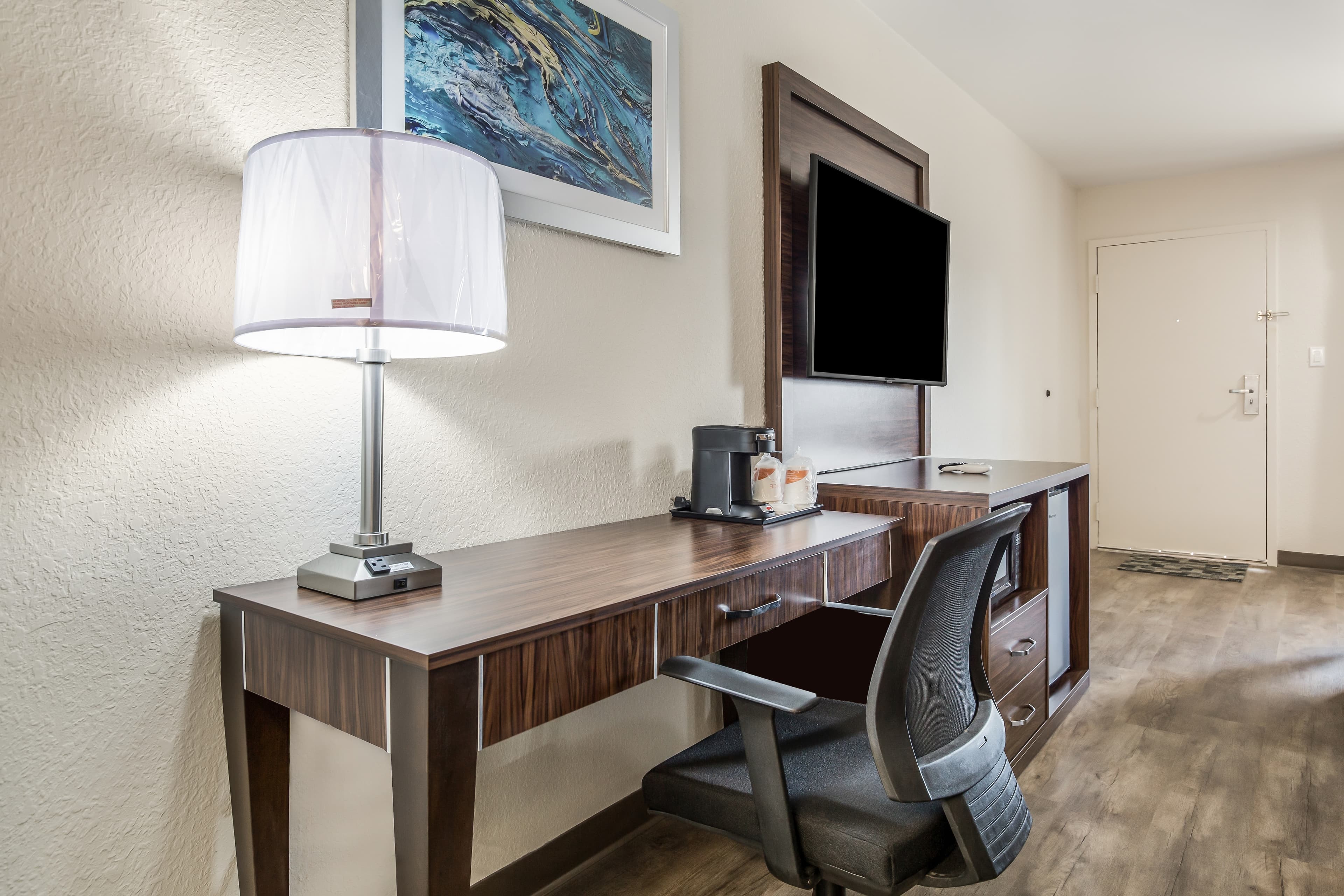 Quality Inn & Suites Suffolk West — 16