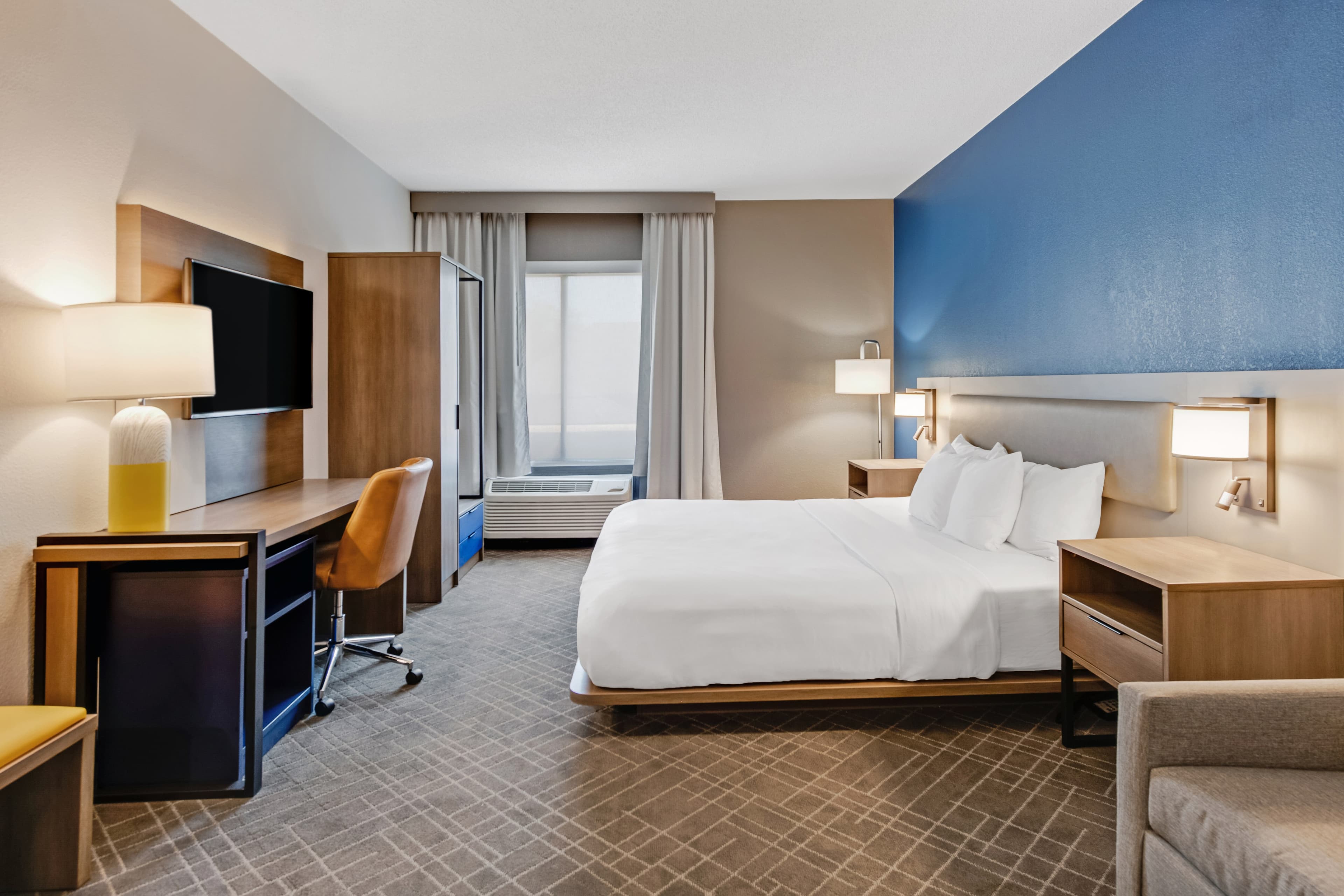 Comfort Suites Chesapeake - Norfolk - Image 4