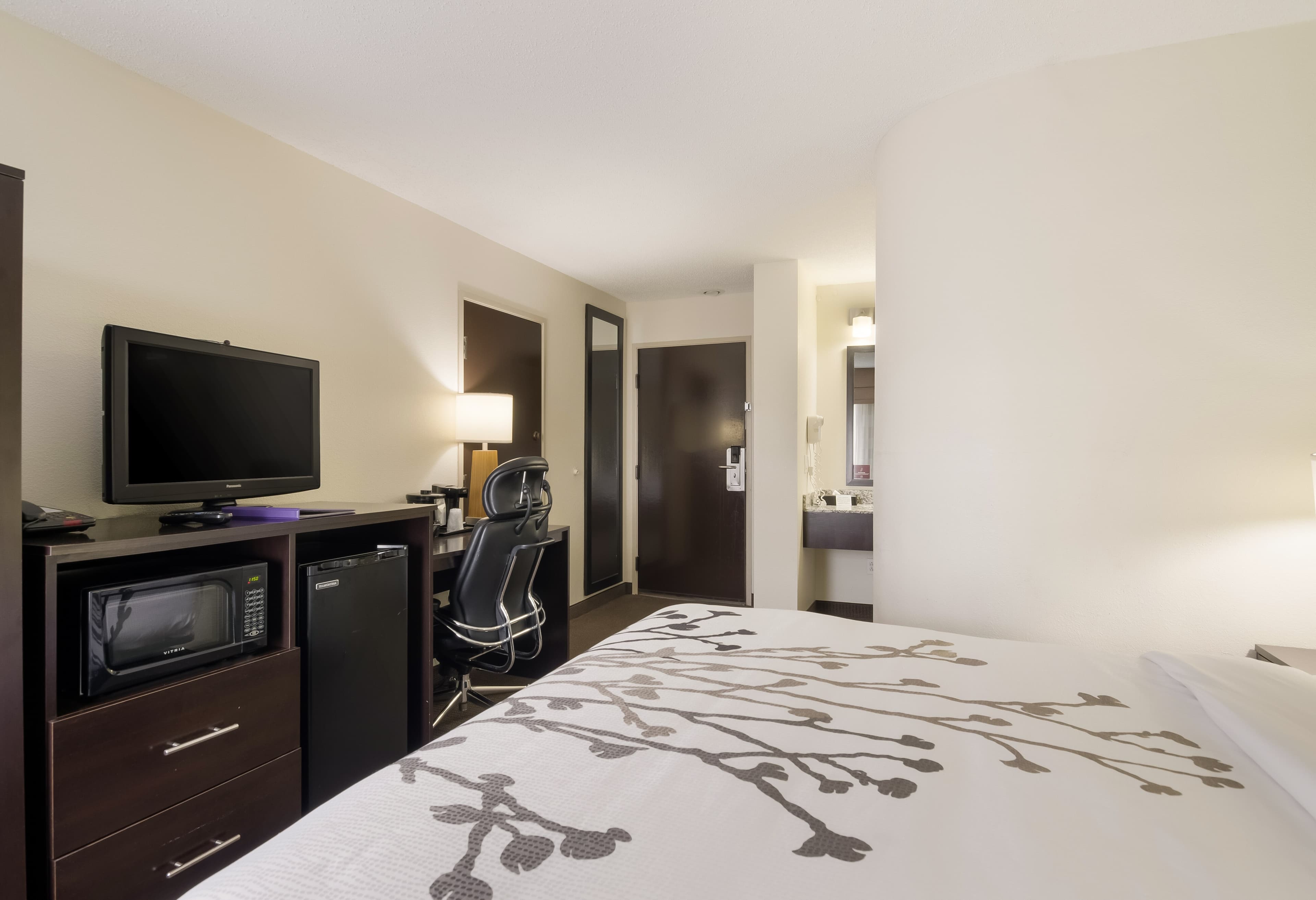 Sleep Inn Tanglewood - Image 3