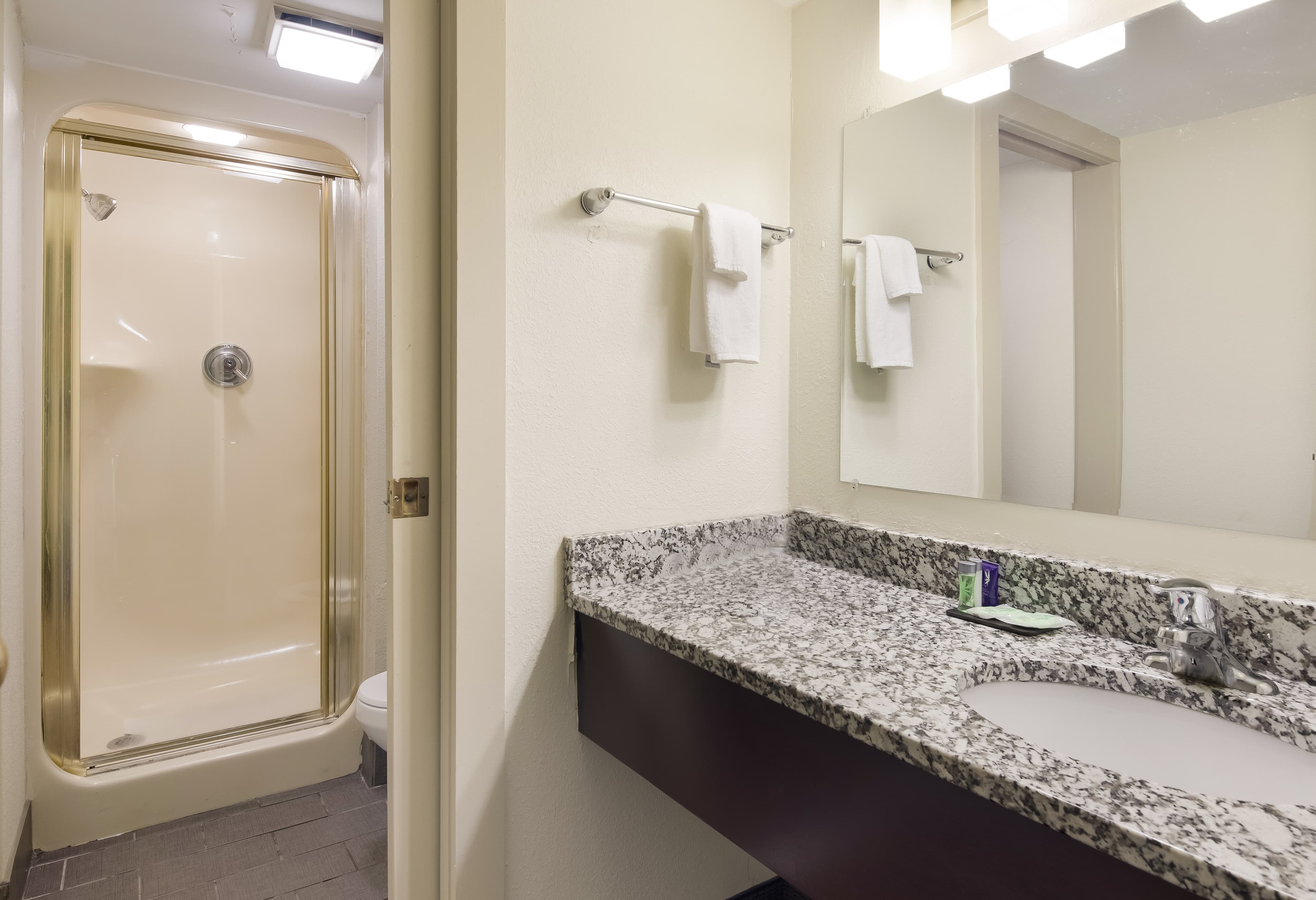 Sleep Inn Tanglewood — 6