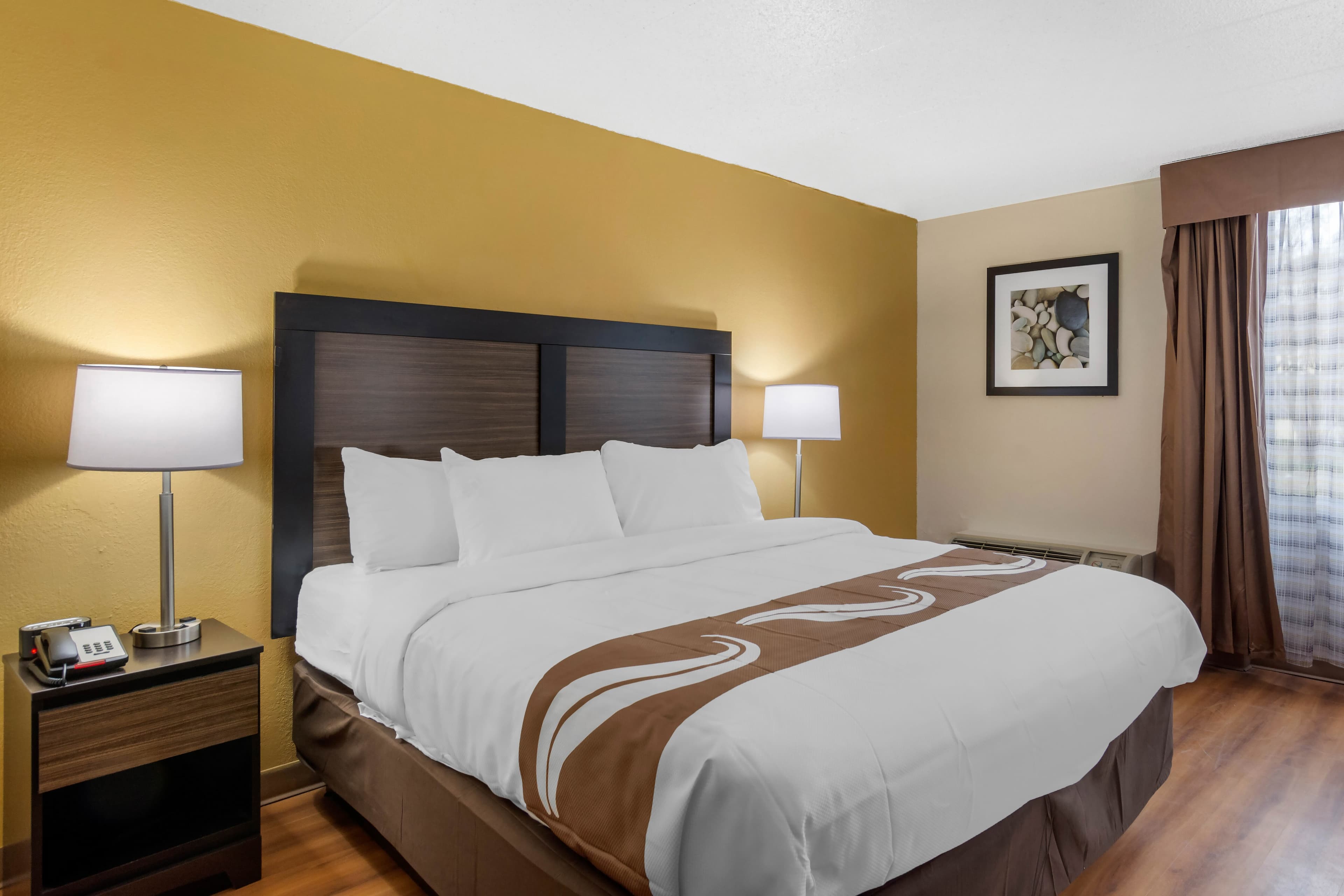 Quality Inn & Suites Ruther Glen - Image 1