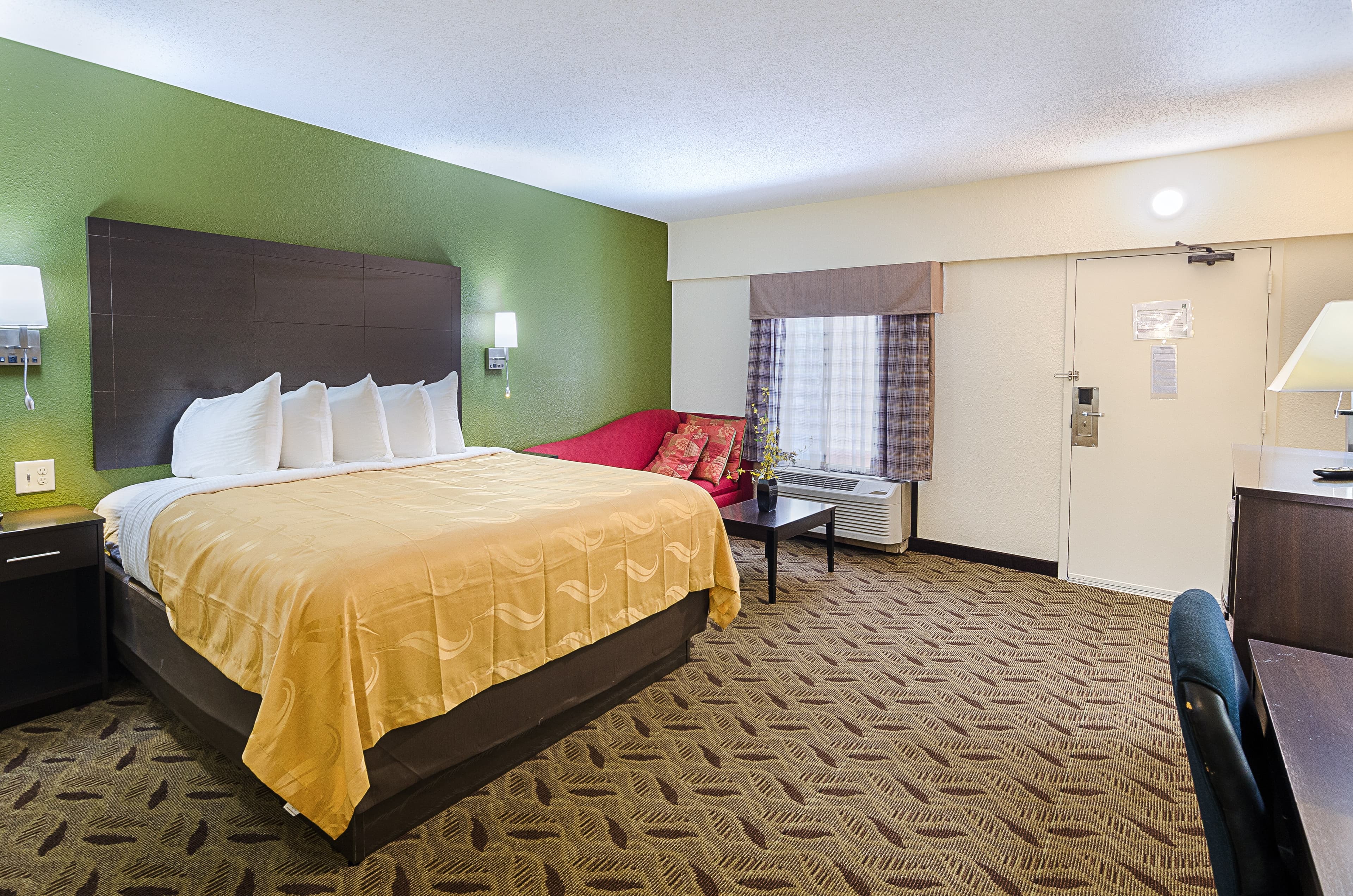 Quality Inn Tanglewood - Image 4