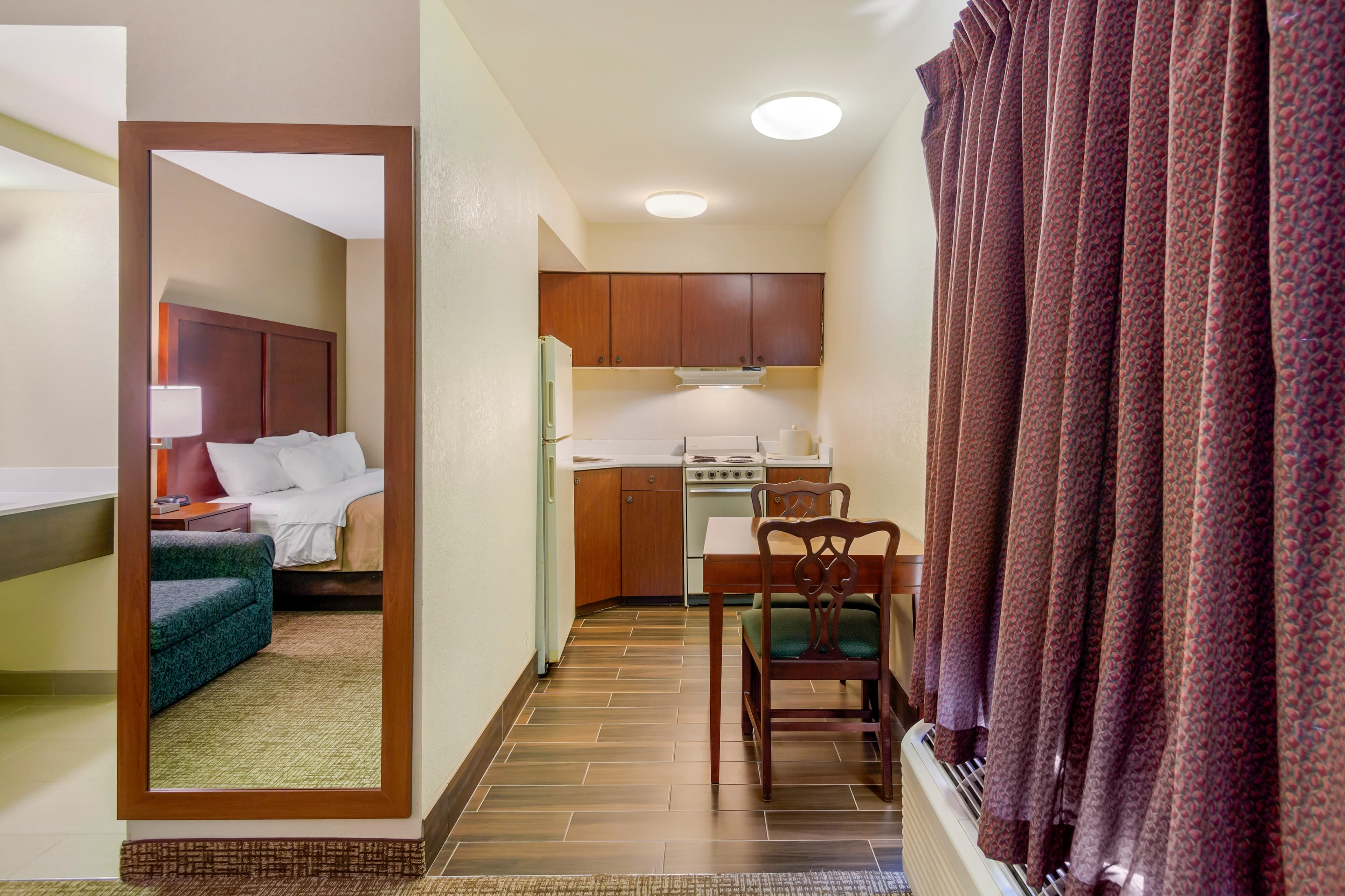 Quality Inn & Suites Olde Town — 10