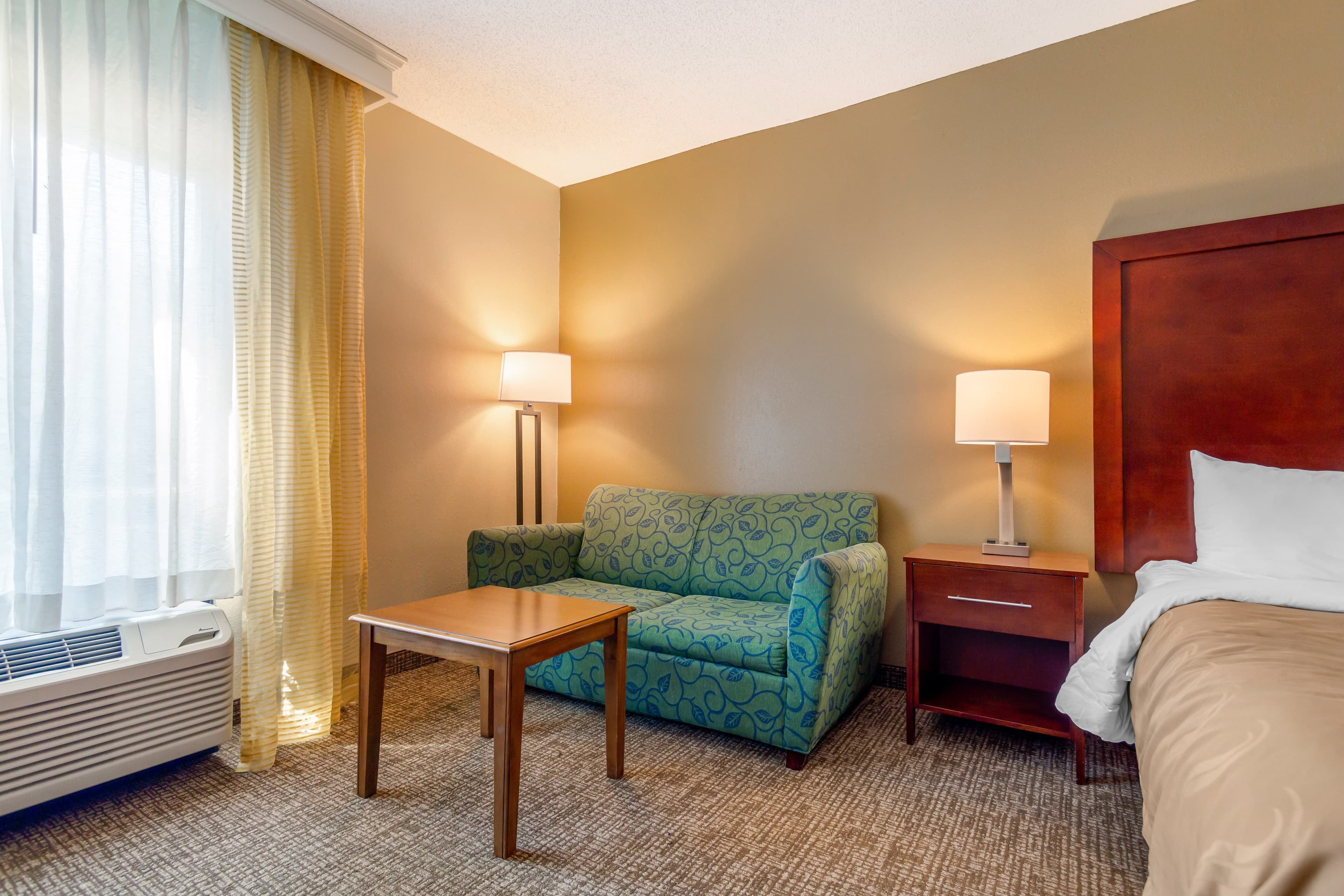 Quality Inn & Suites Olde Town — 33