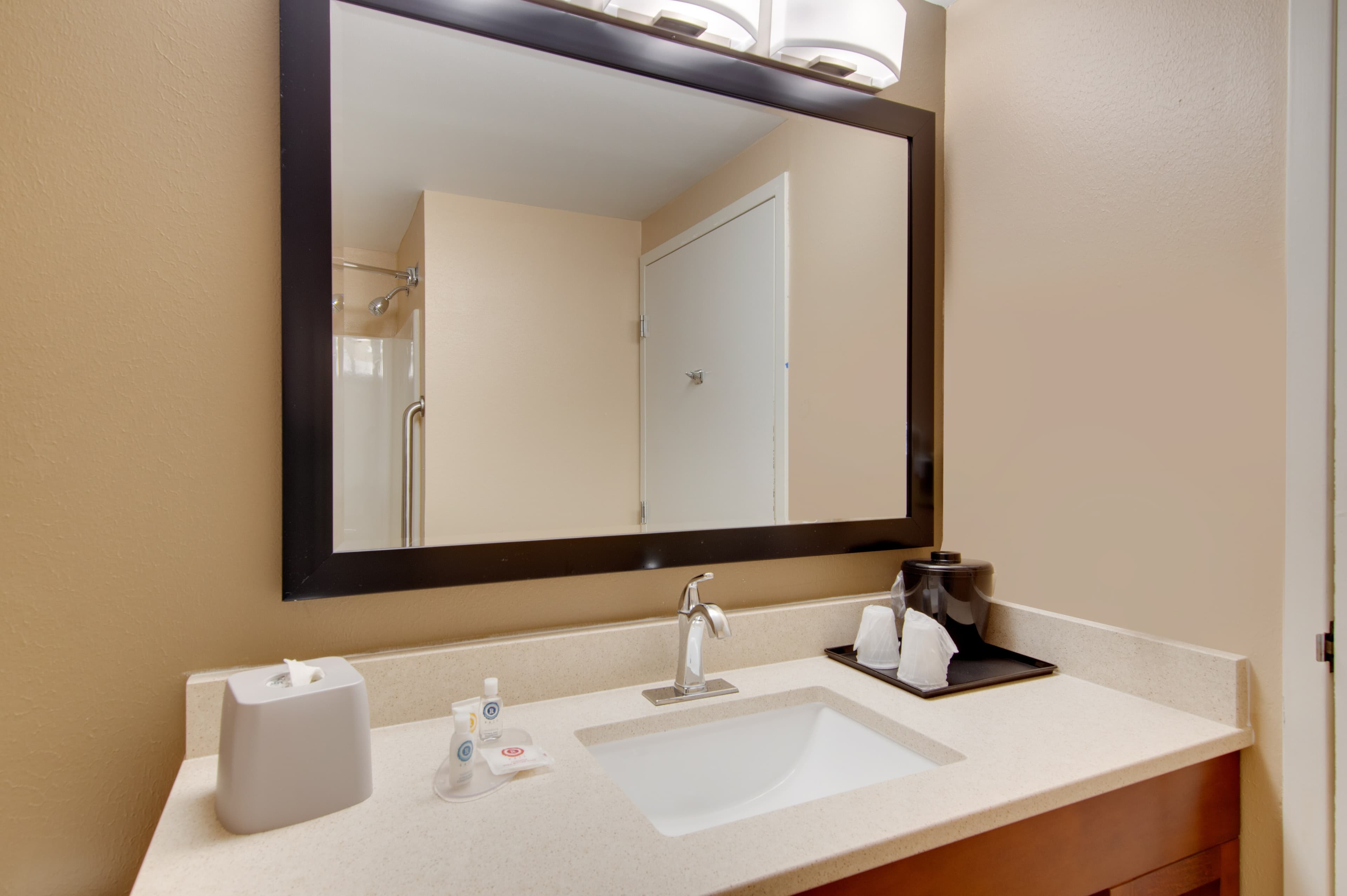 Comfort Inn Airport — 13