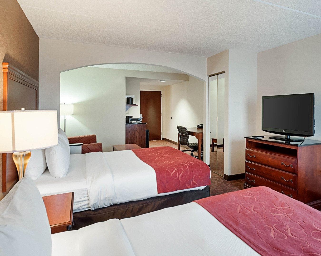 Comfort Suites Chantilly - Dulles Airport — 11