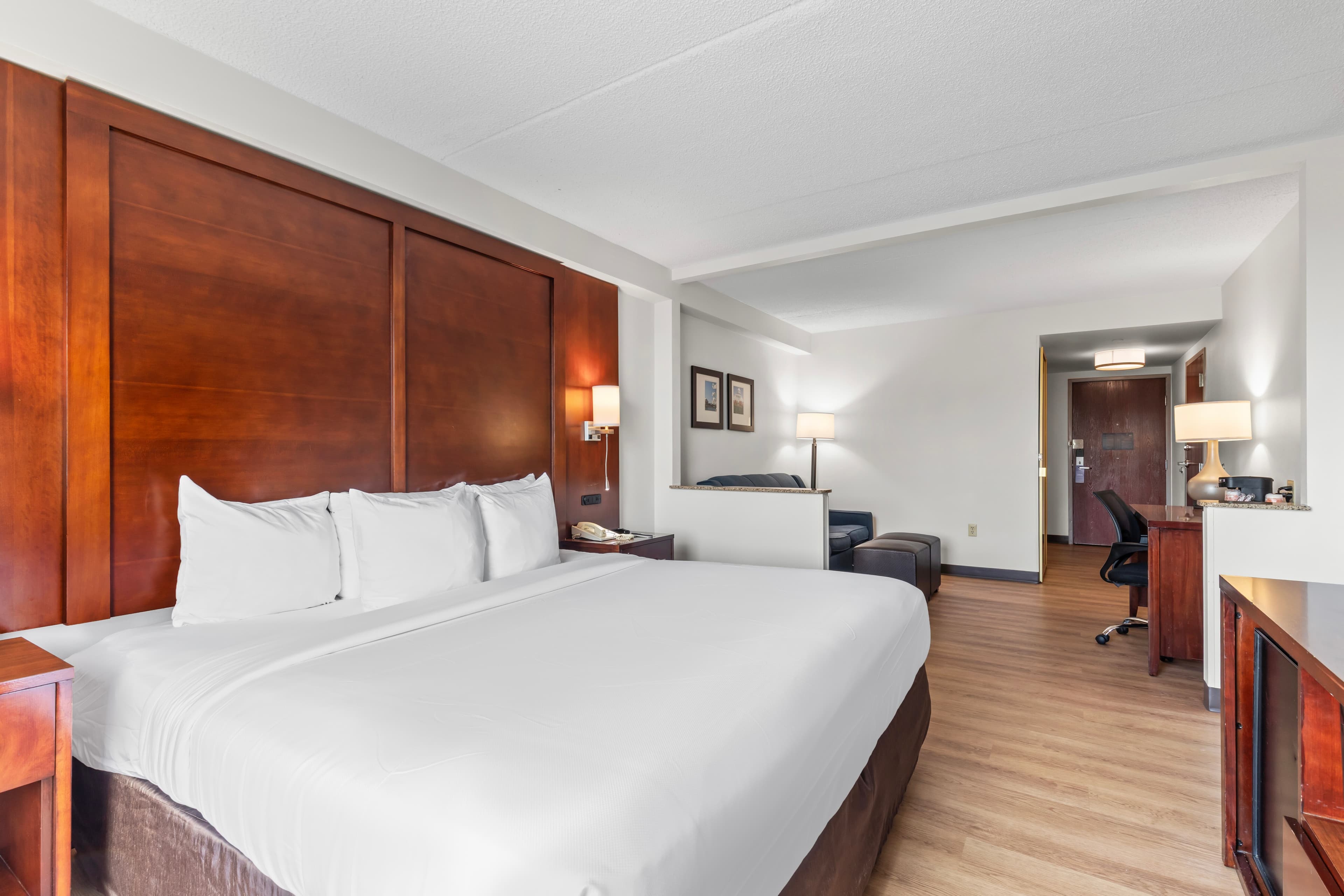 Comfort Suites Manassas Battlefield Park - Image 2
