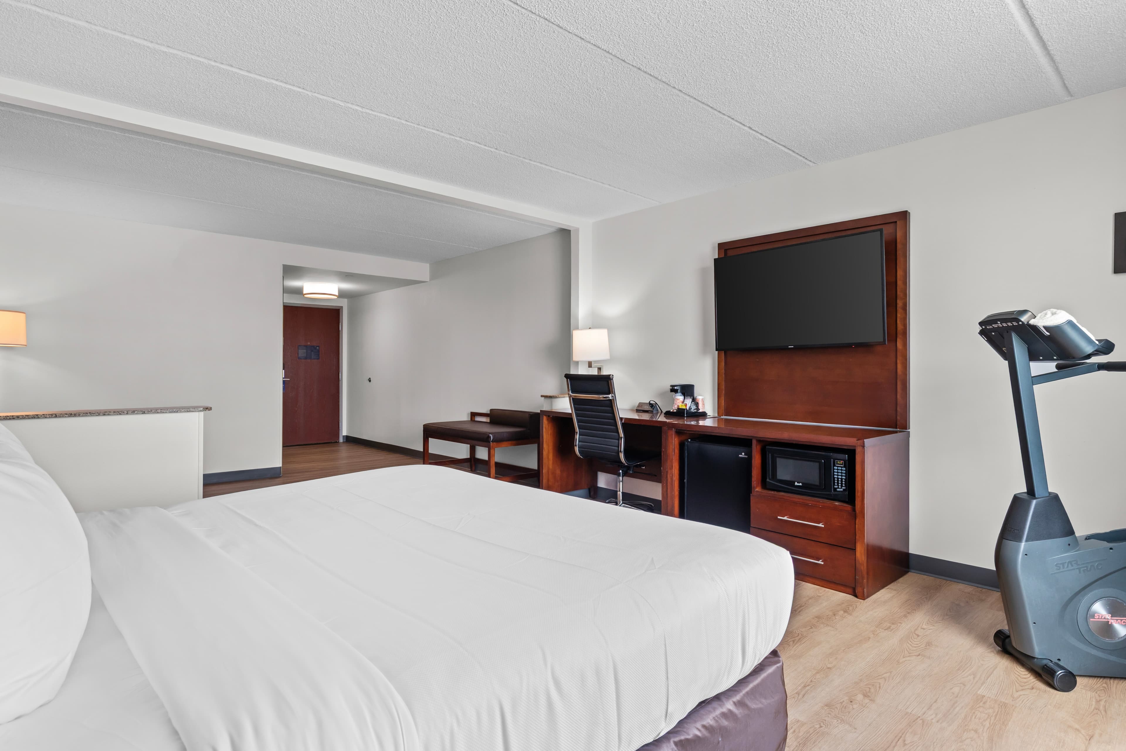 Comfort Suites Manassas Battlefield Park — 13