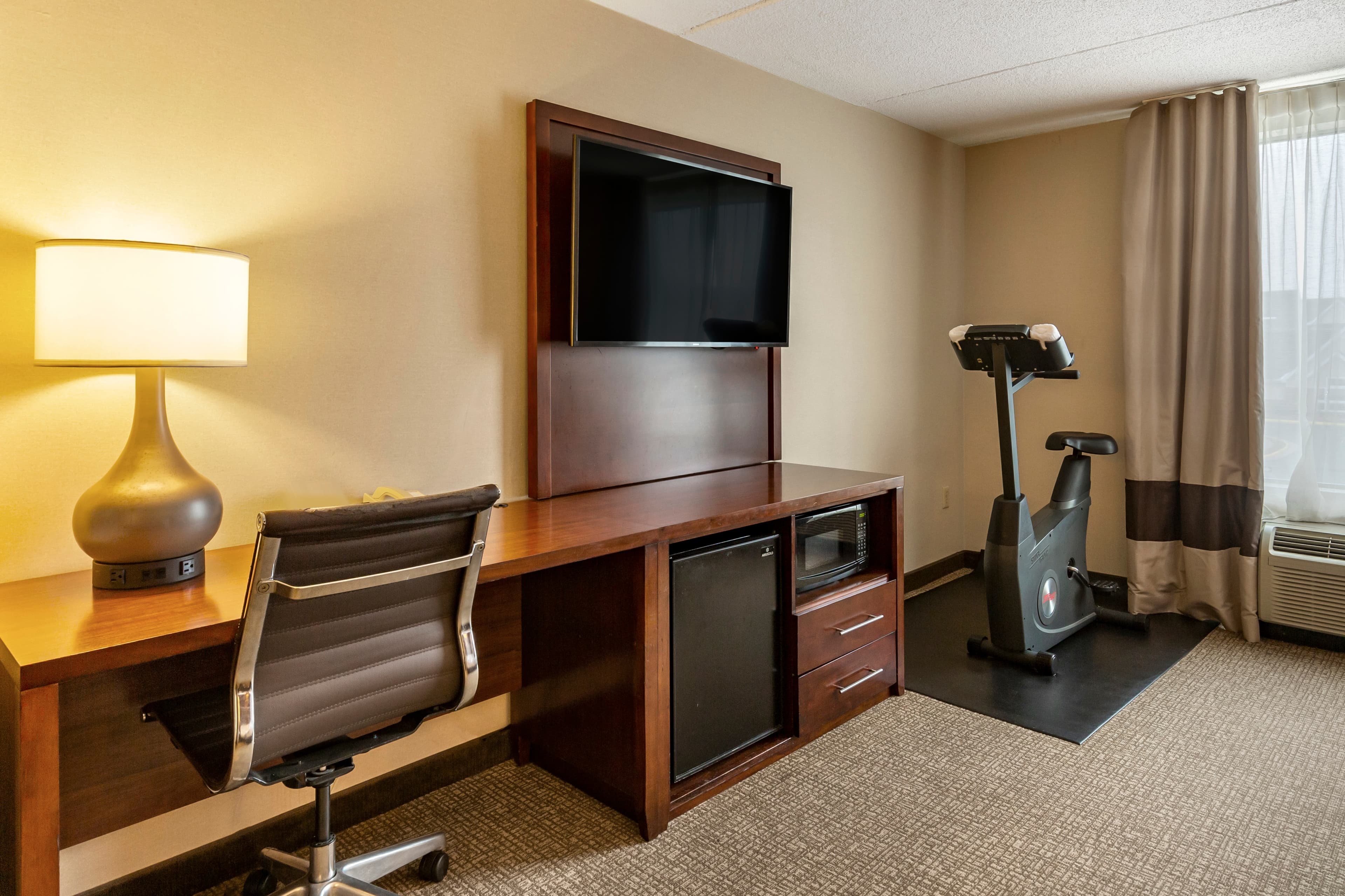 Comfort Suites Manassas Battlefield Park — 27