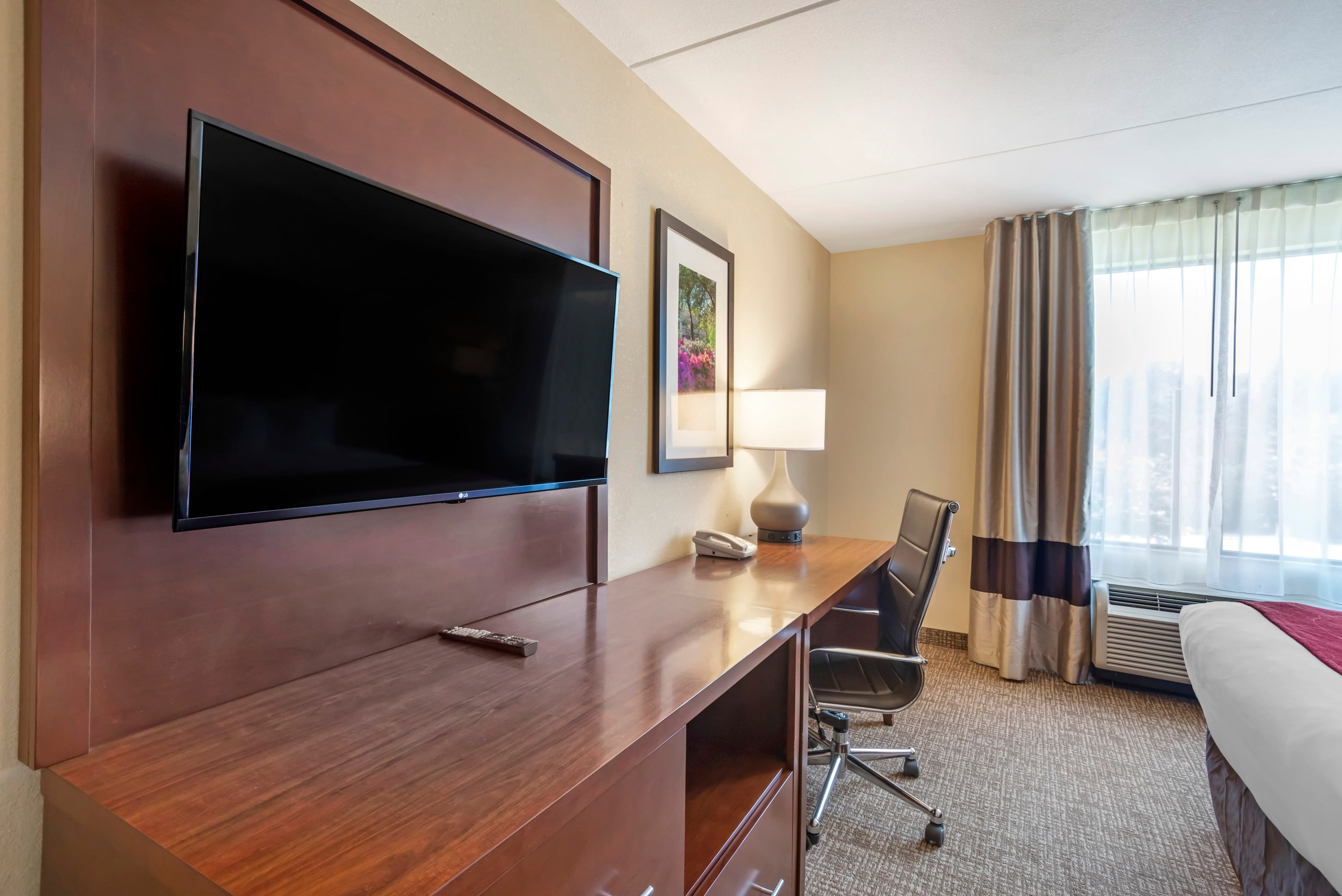 Comfort Suites Fredericksburg North — 22