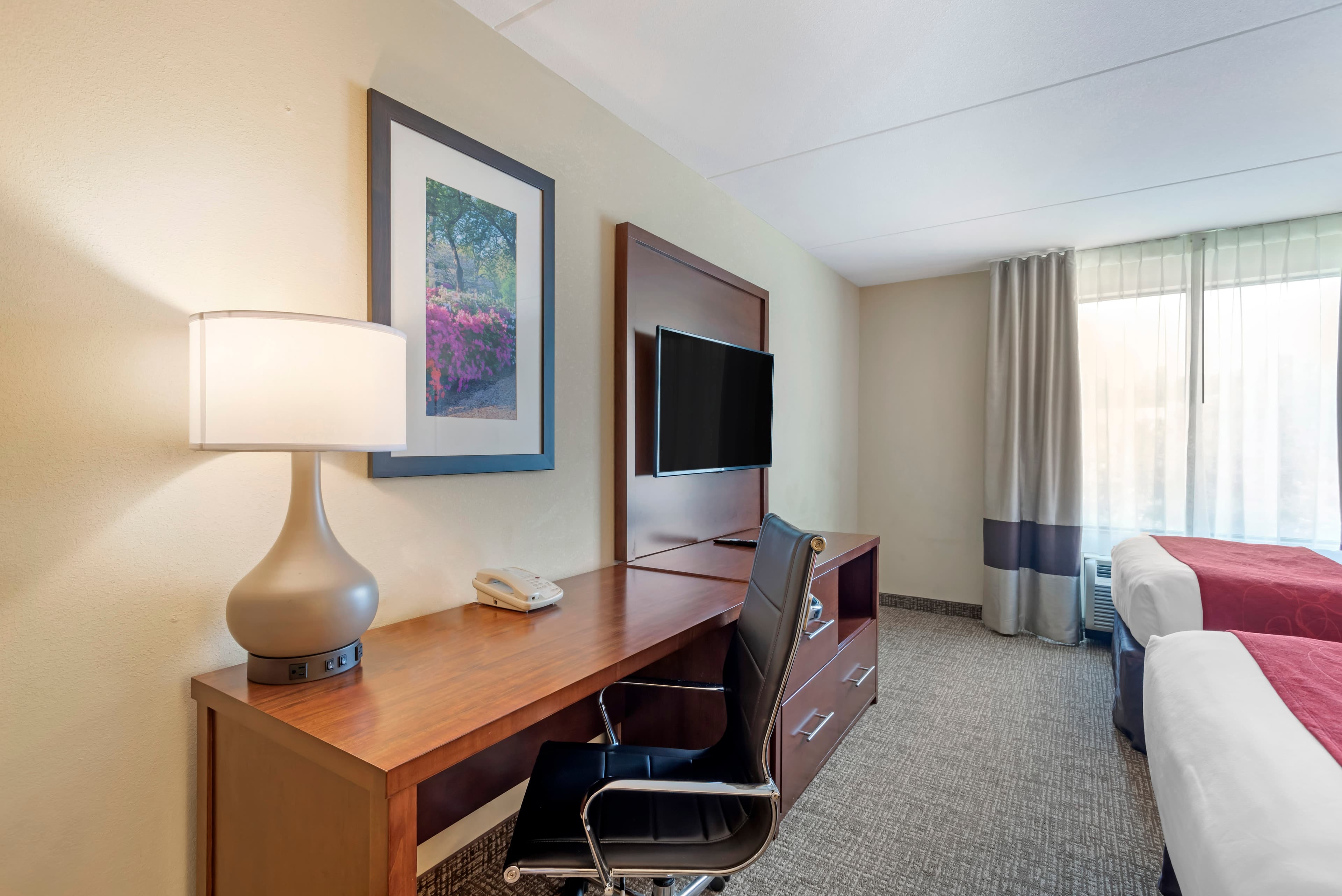 Comfort Suites Fredericksburg North — 36