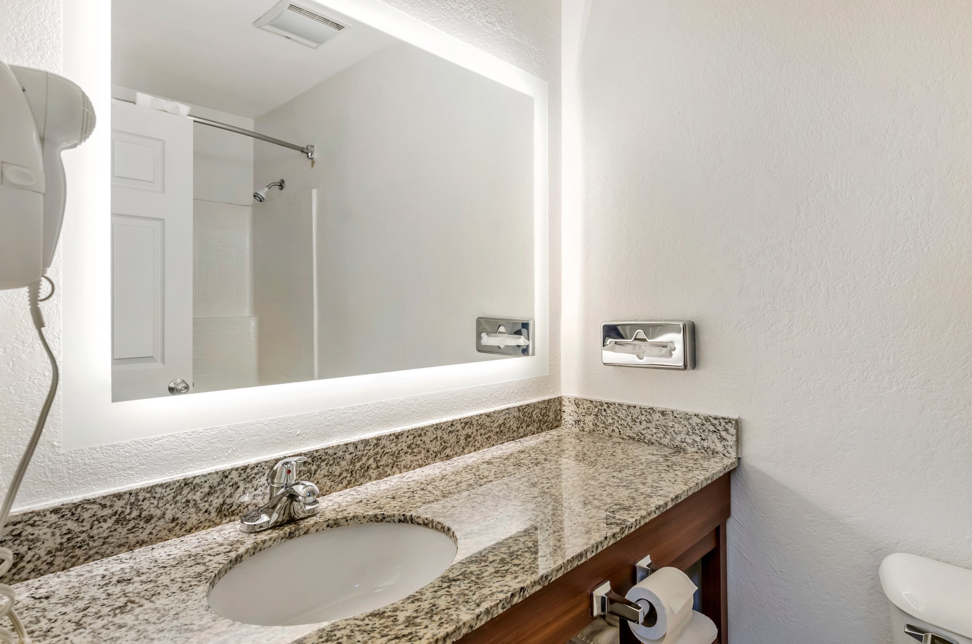 Comfort Inn Wytheville - Fort Chiswell - Image 2