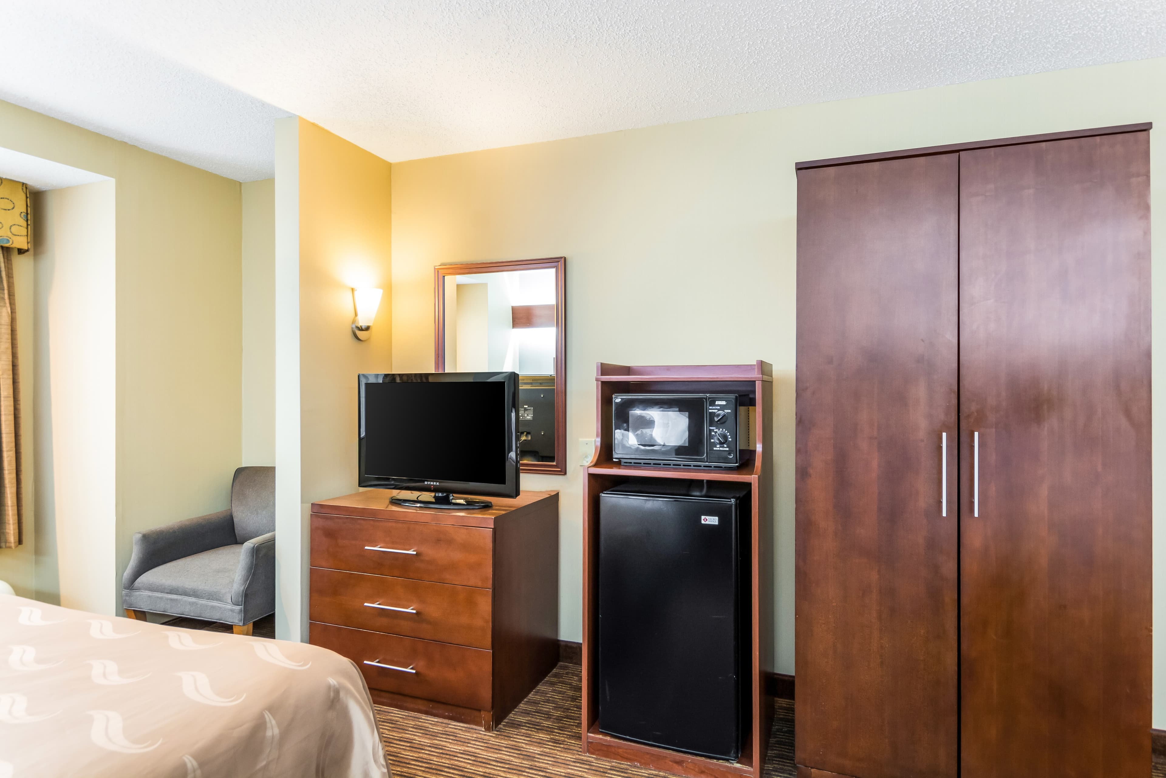 Quality Inn Chester - South Richmond - Image 3