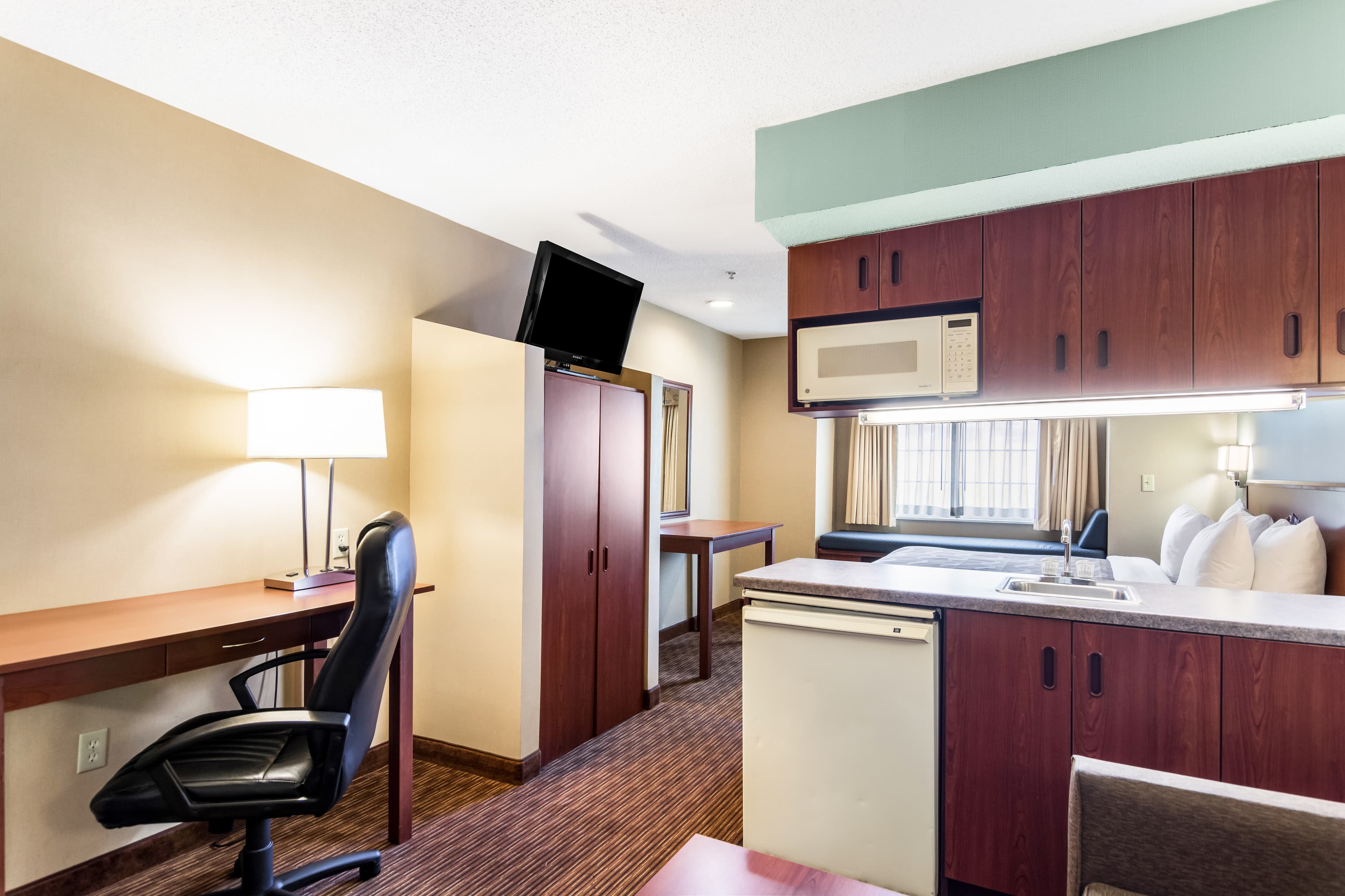 Quality Inn Chester - South Richmond — 10