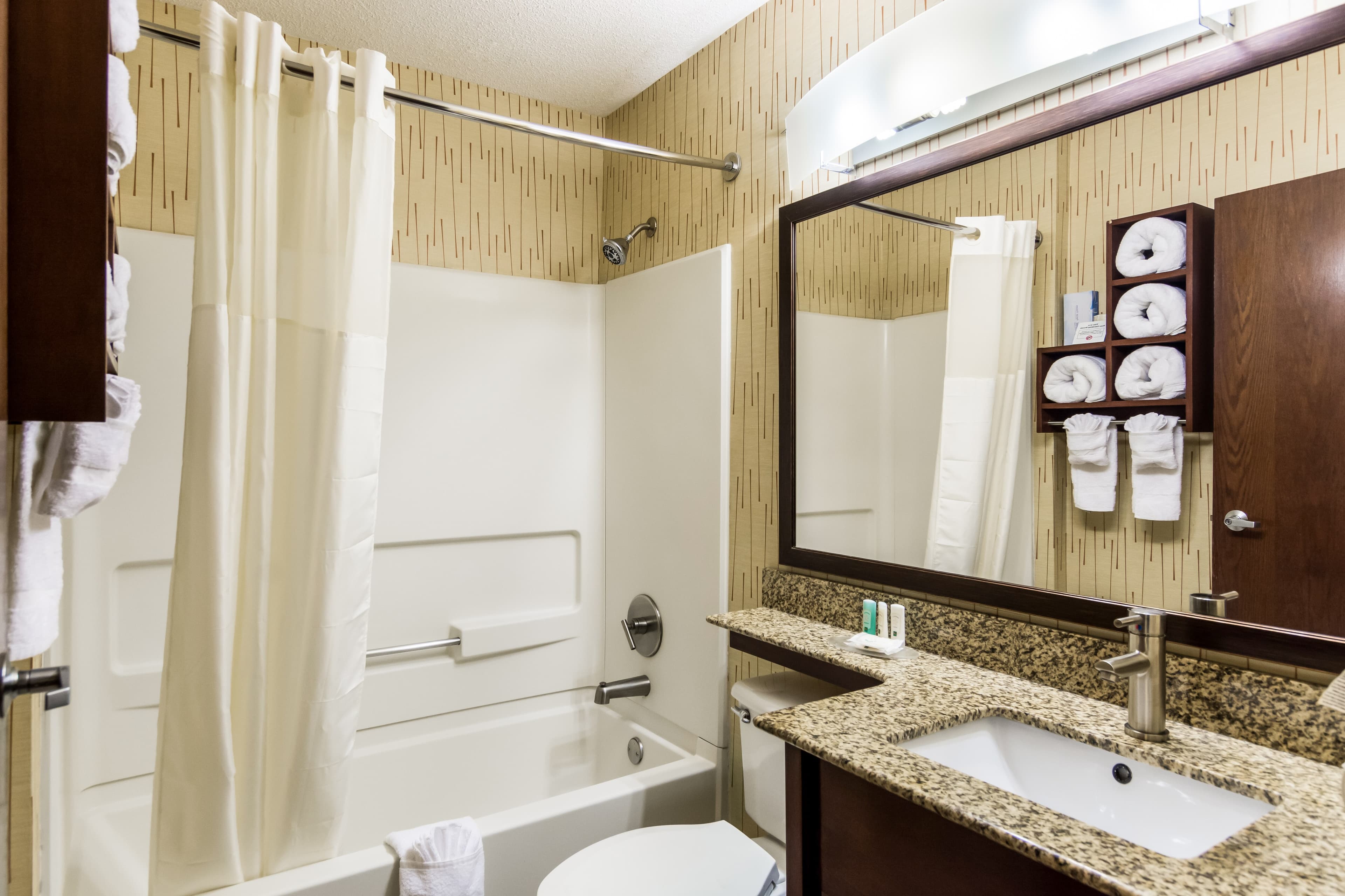 Quality Inn Chester - South Richmond — 16
