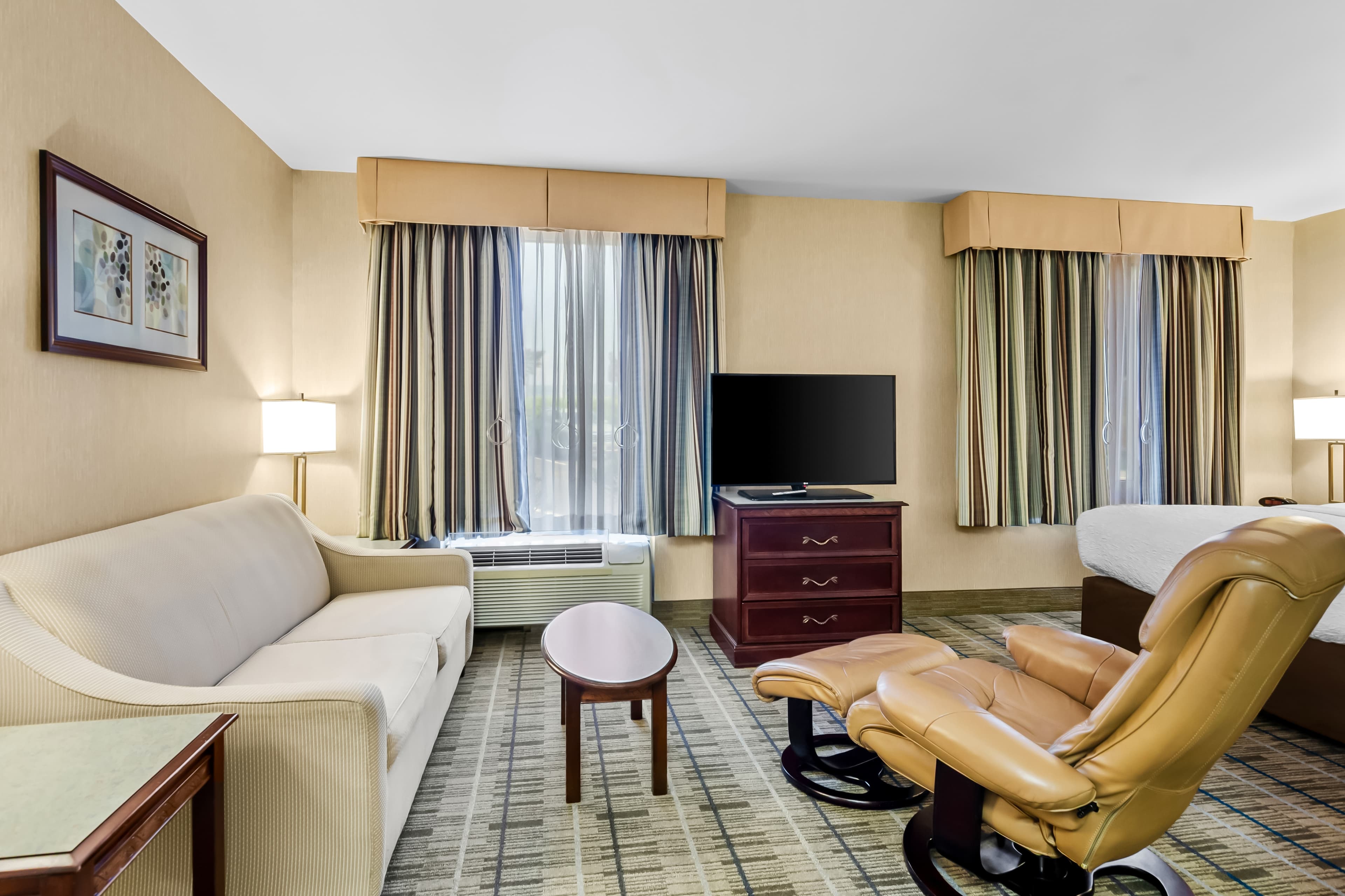 MainStay Suites Roanoke Airport — 10