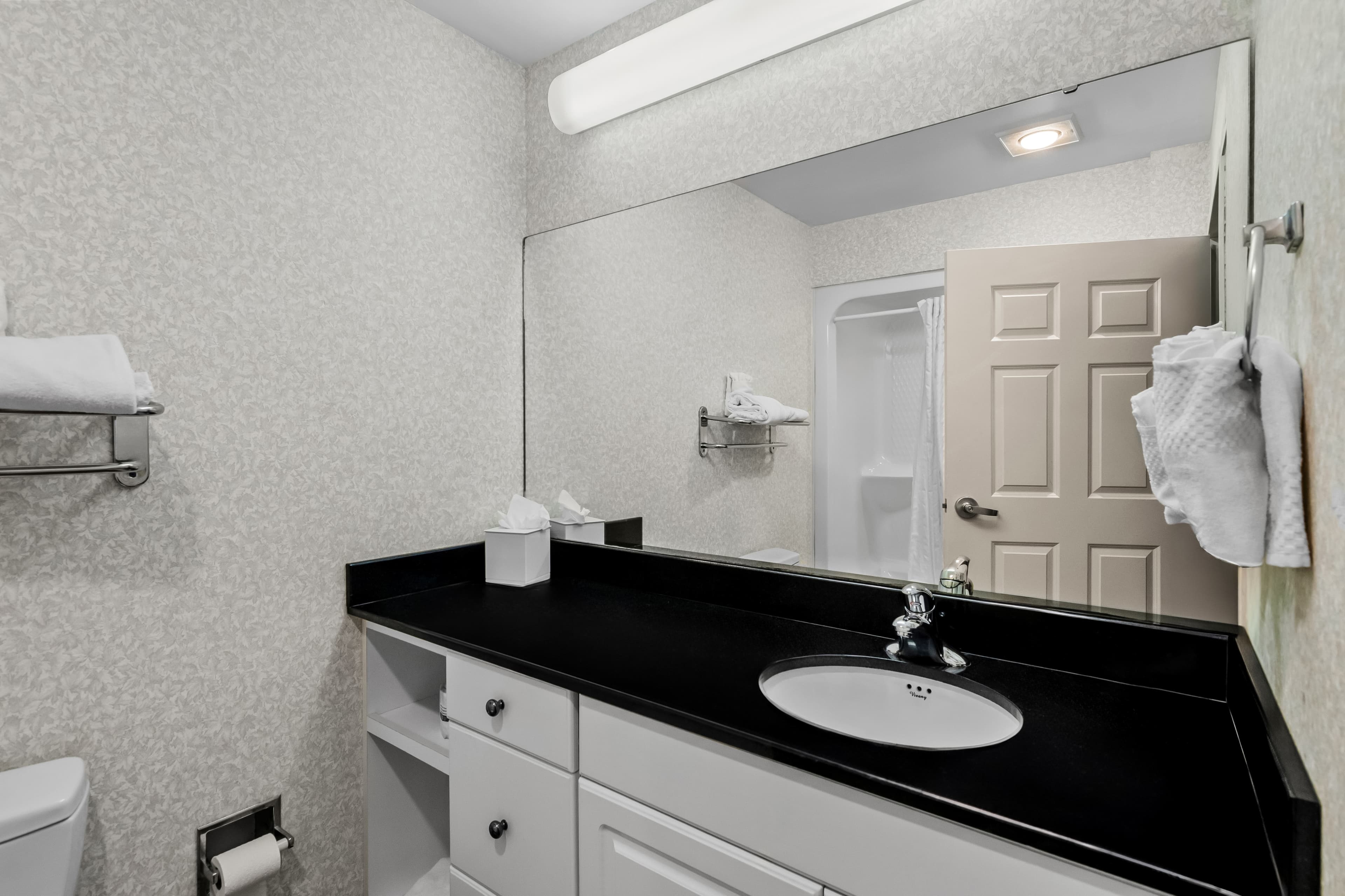 MainStay Suites Roanoke Airport — 12