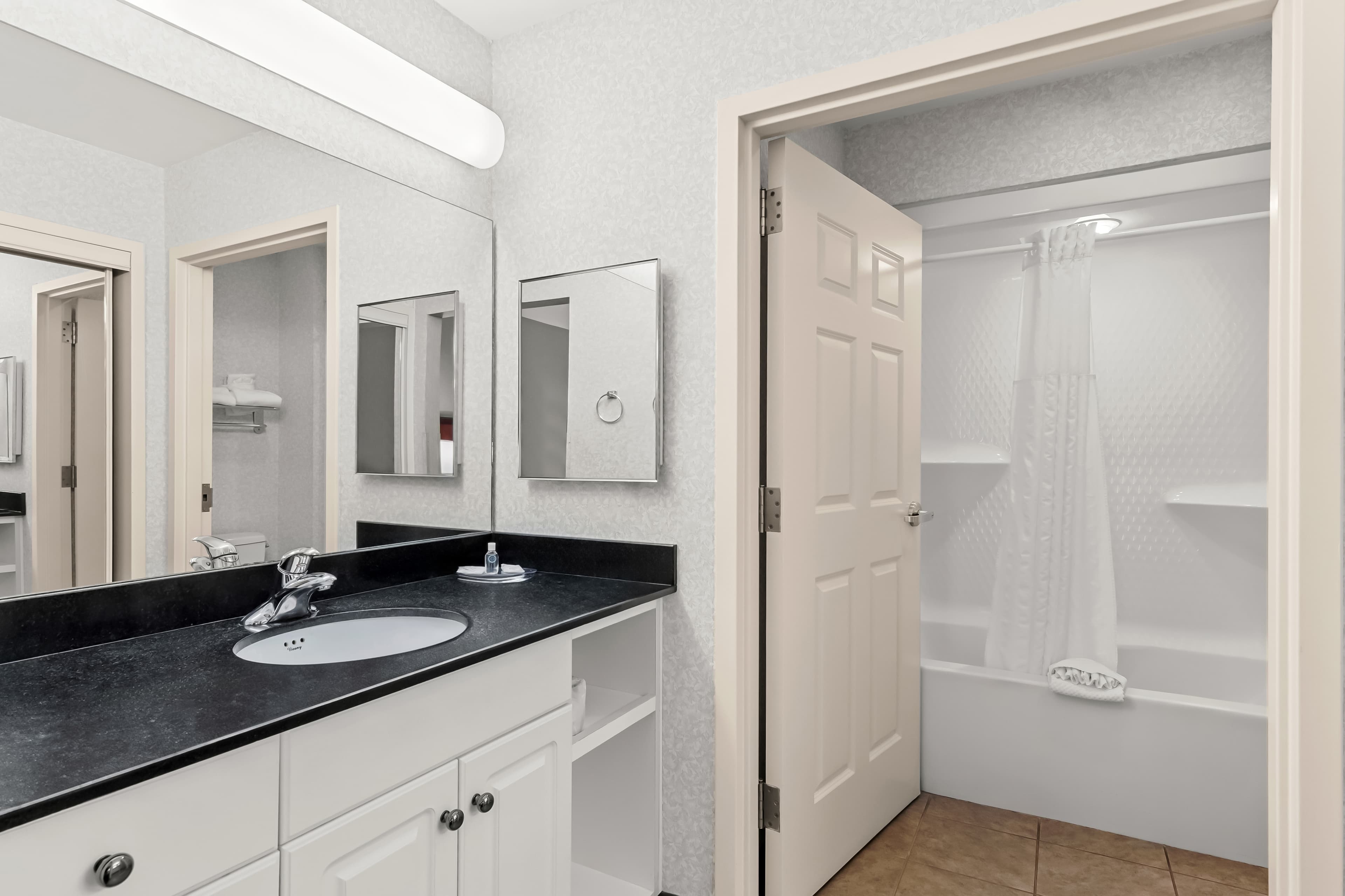 MainStay Suites Roanoke Airport — 23