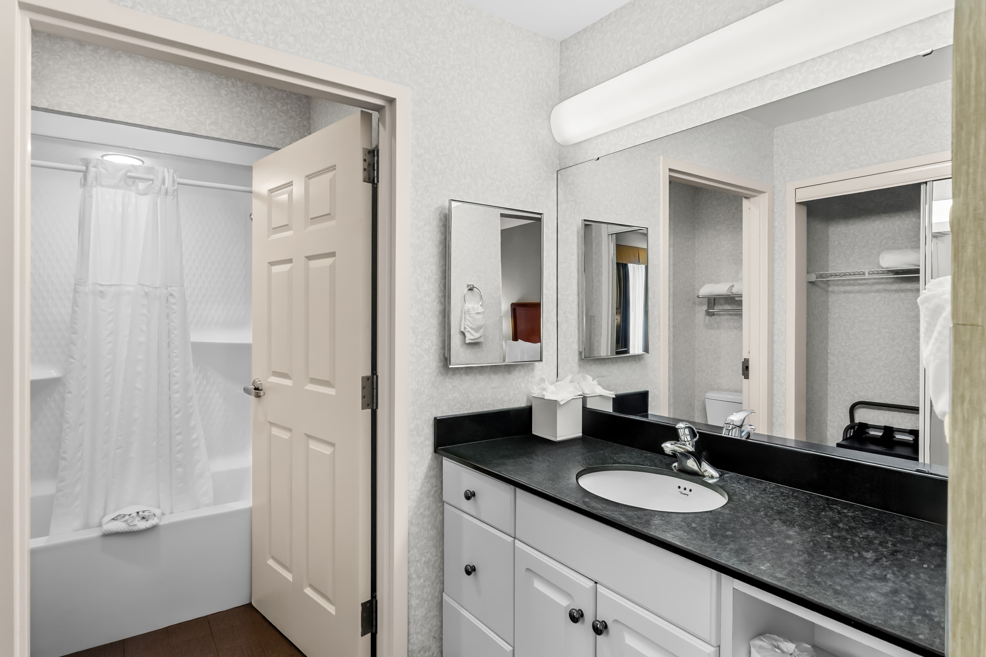 MainStay Suites Roanoke Airport — 35