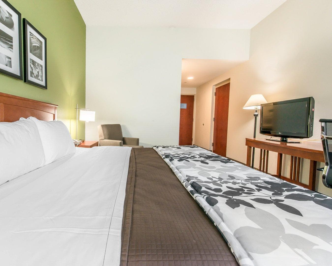 Sleep Inn & Suites Winchester near University — 15