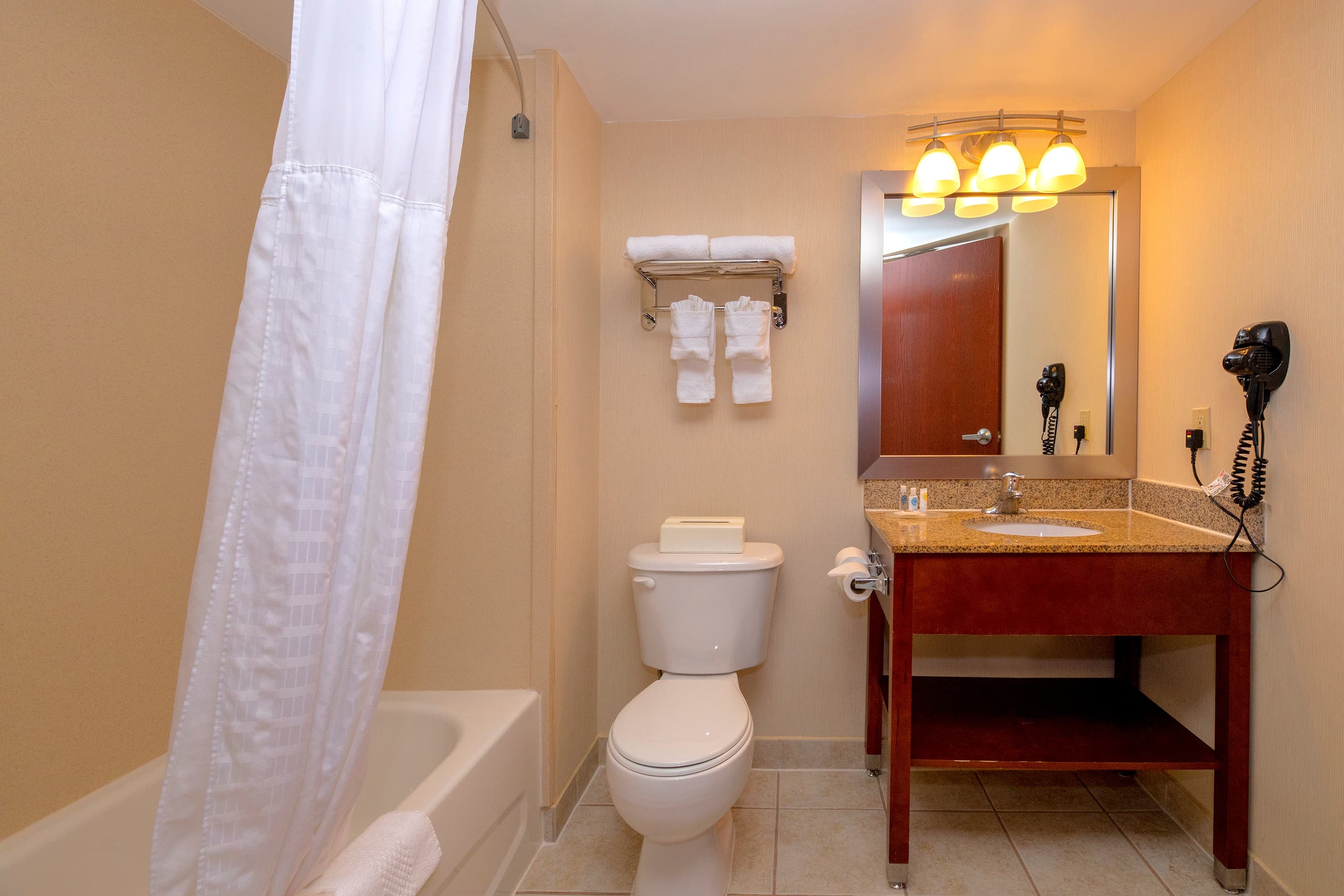 Comfort Inn Near Quantico Main Gate North — 9